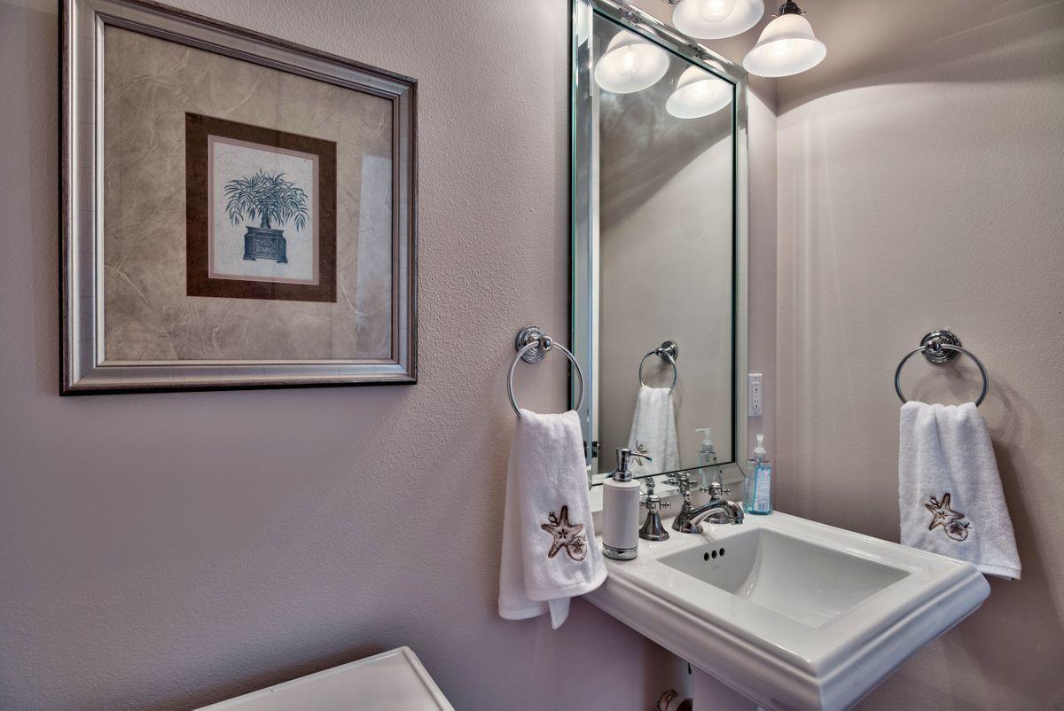 DESTIN POINTE - Residential
