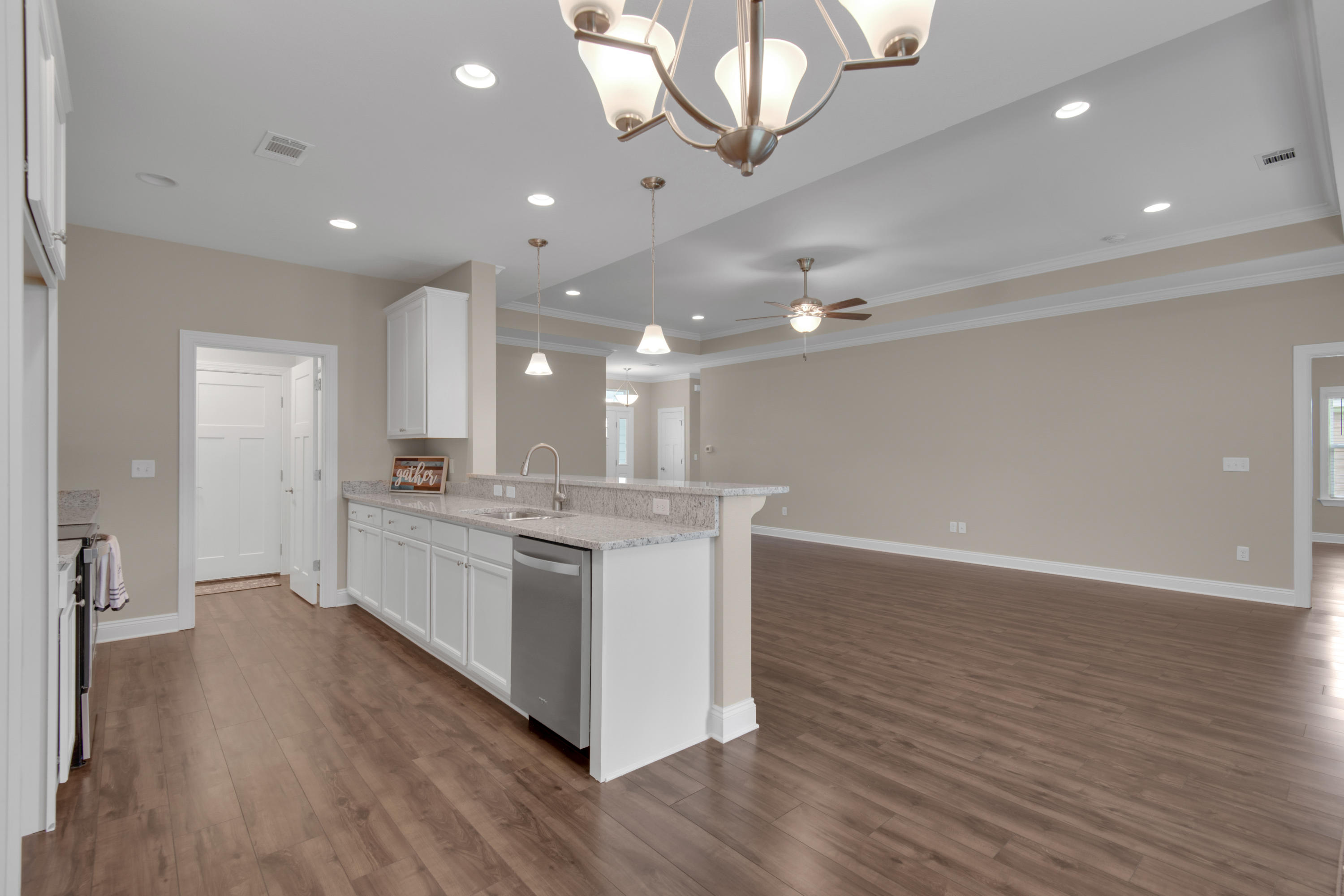 Cross Creek Estates - Residential