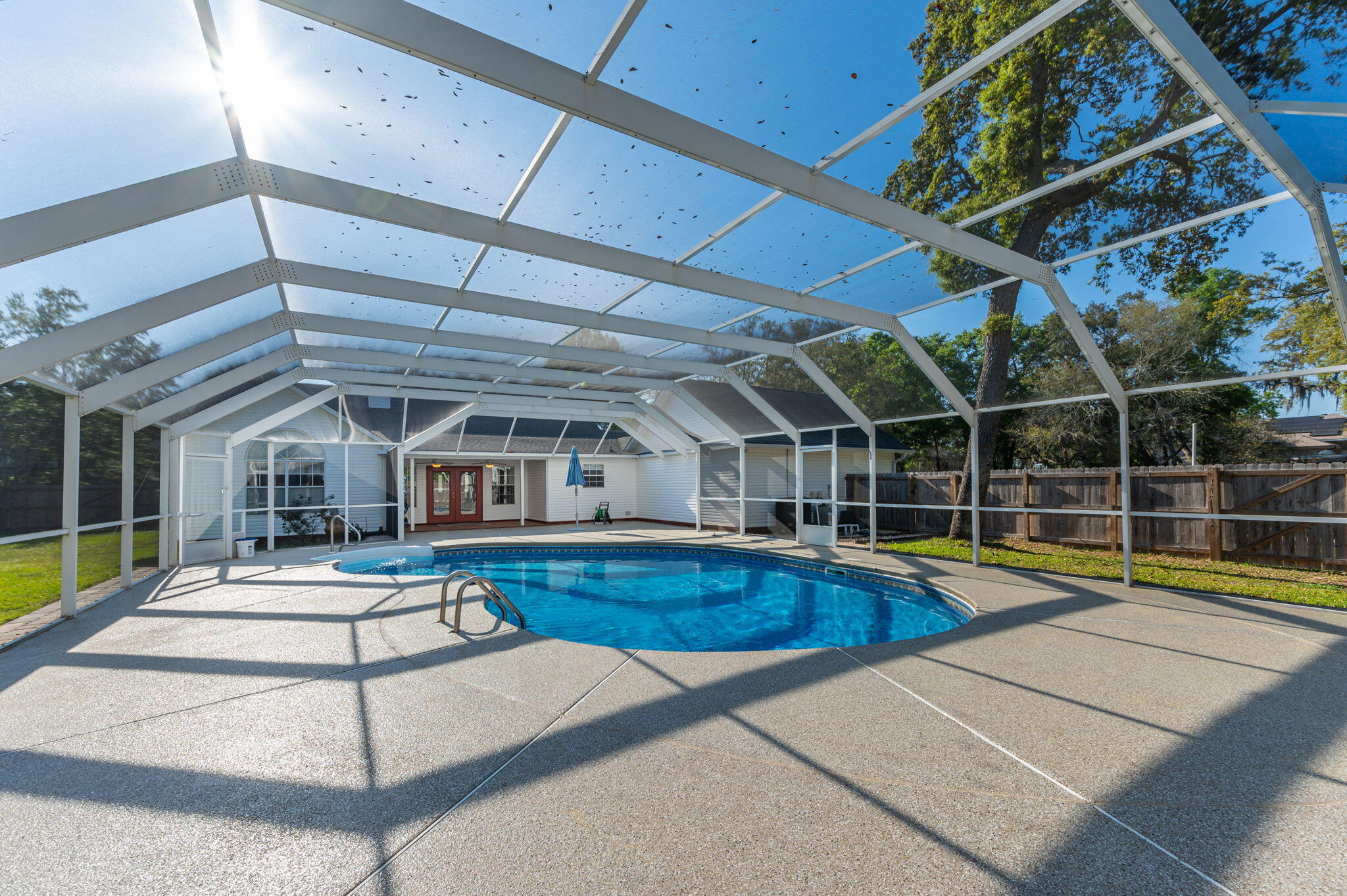 MOSSY COVE - Residential