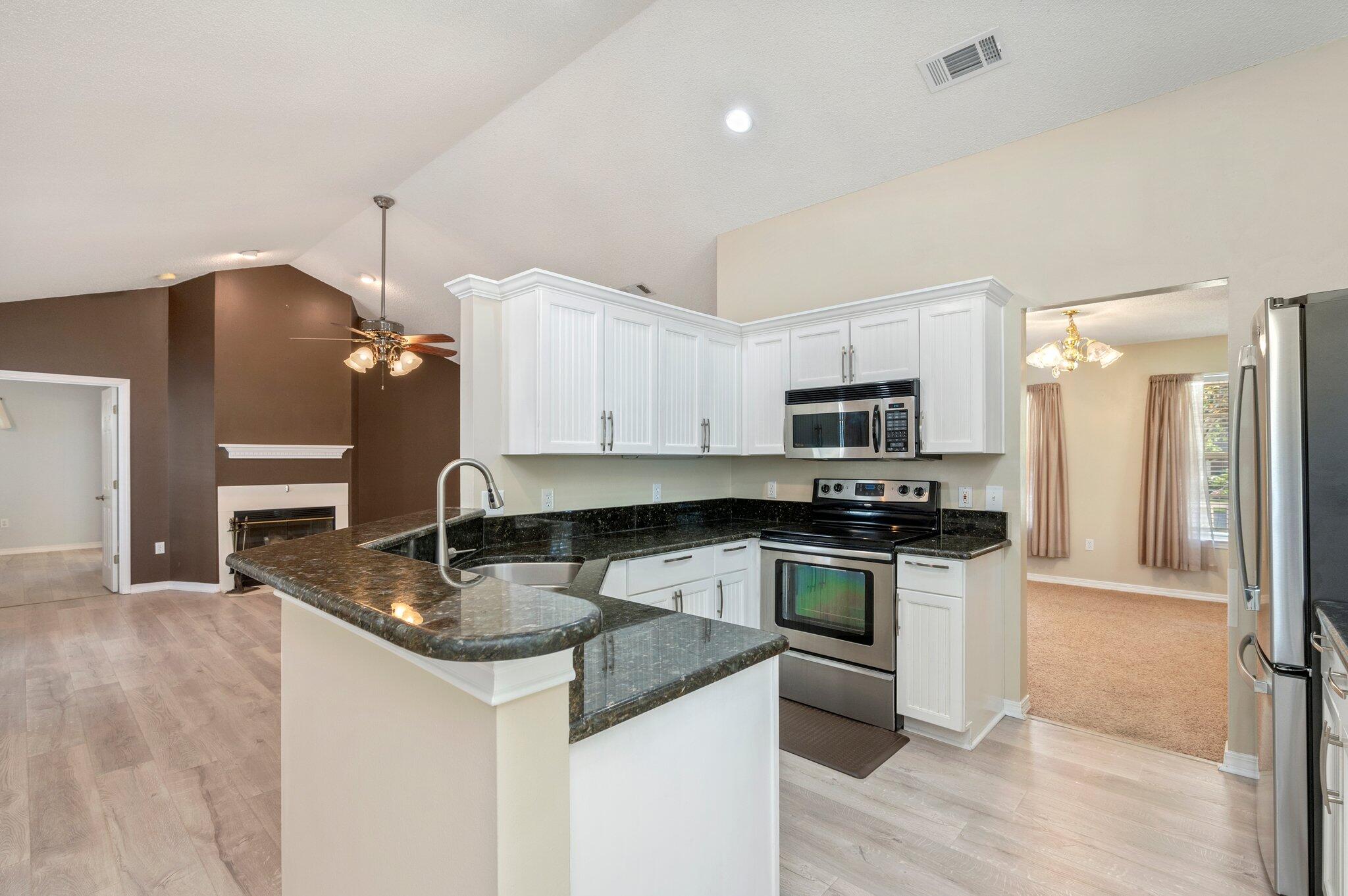 MOSSY COVE - Residential