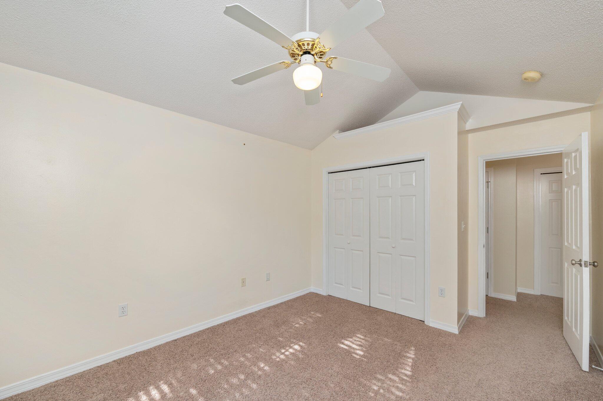 MOSSY COVE - Residential