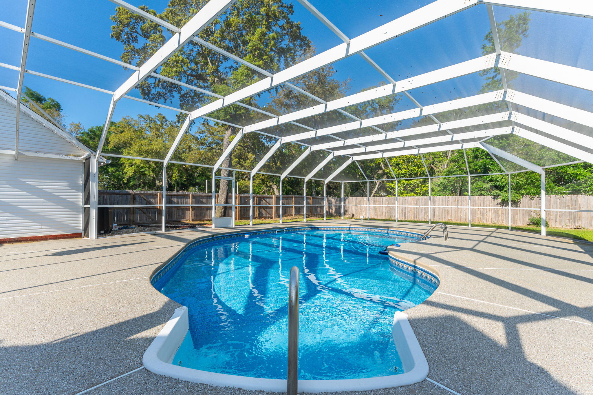 MOSSY COVE - Residential