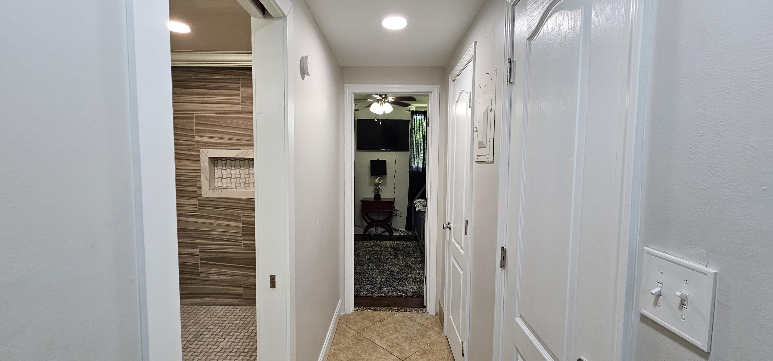 MISTY BREEZE - Residential Lease