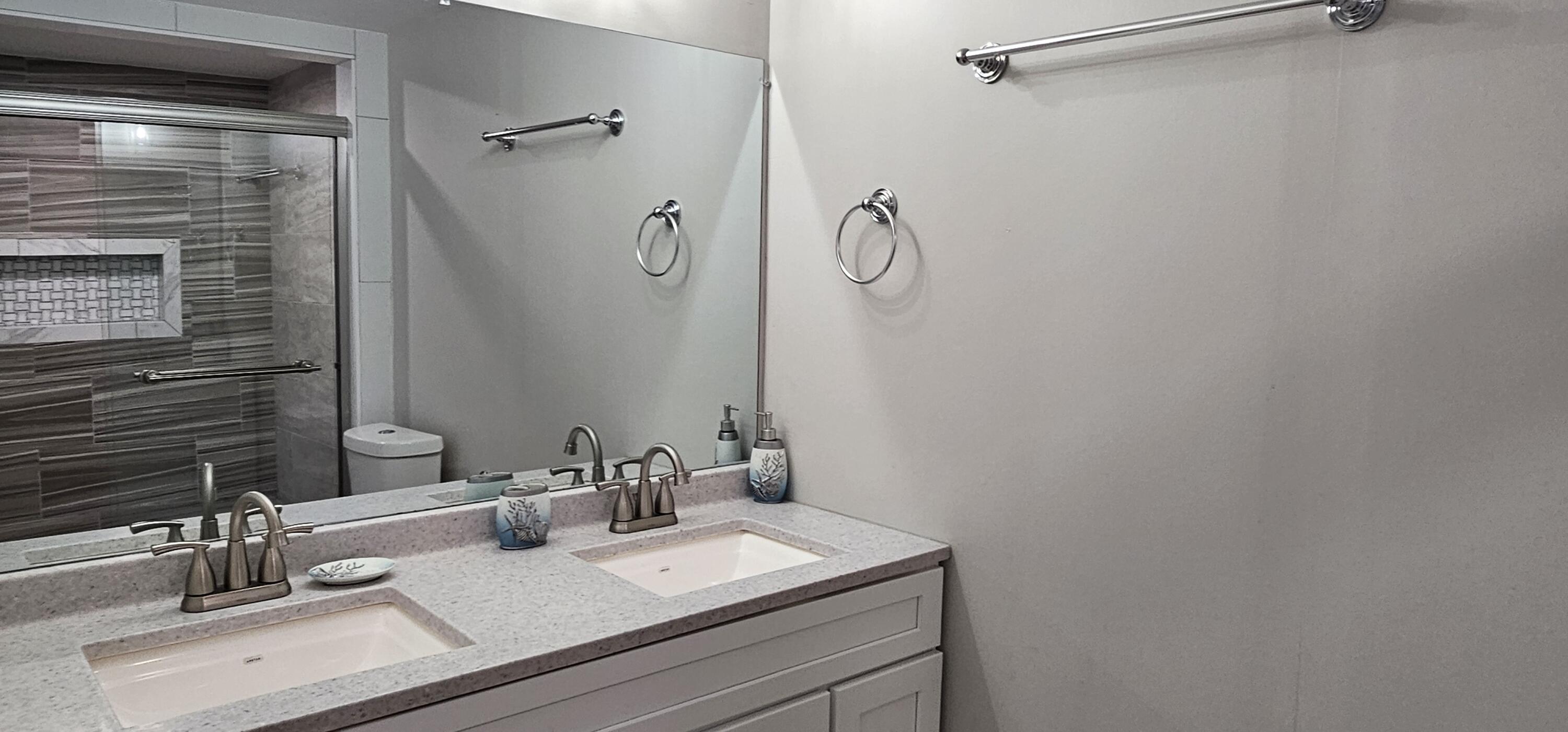 MISTY BREEZE - Residential Lease