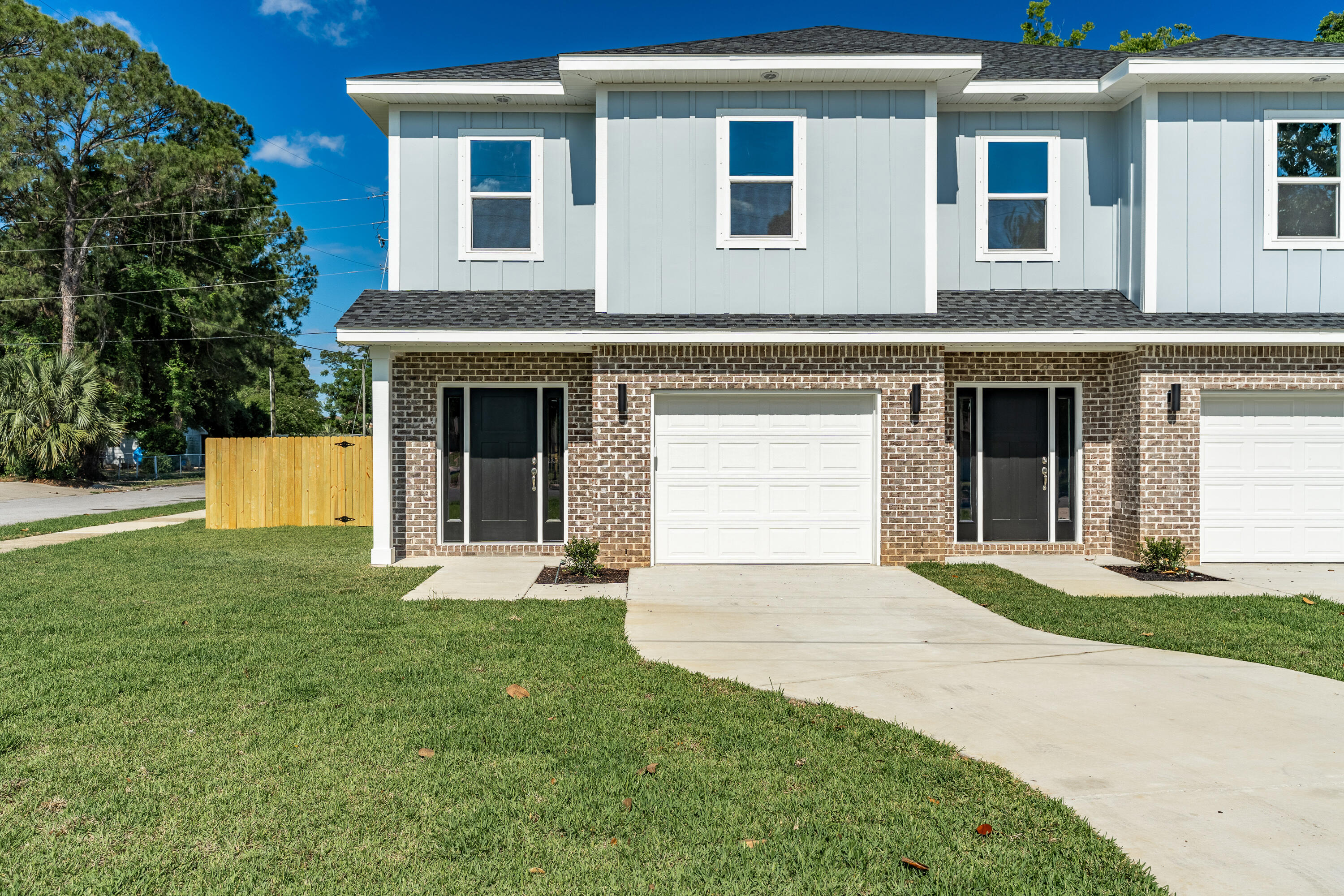 1ST ADD N HILL GARDENS LOT 7 BLK 10 - Residential