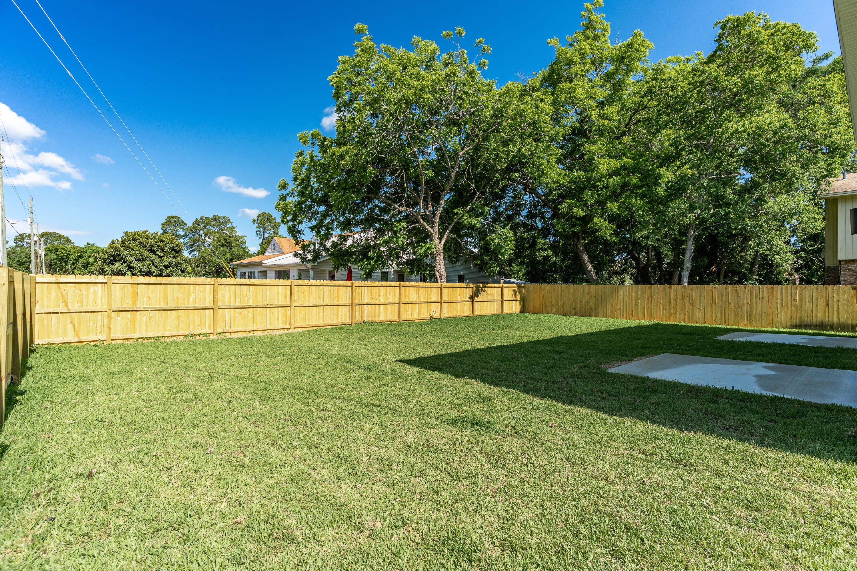 1ST ADD N HILL GARDENS LOT 7 BLK 10 - Residential