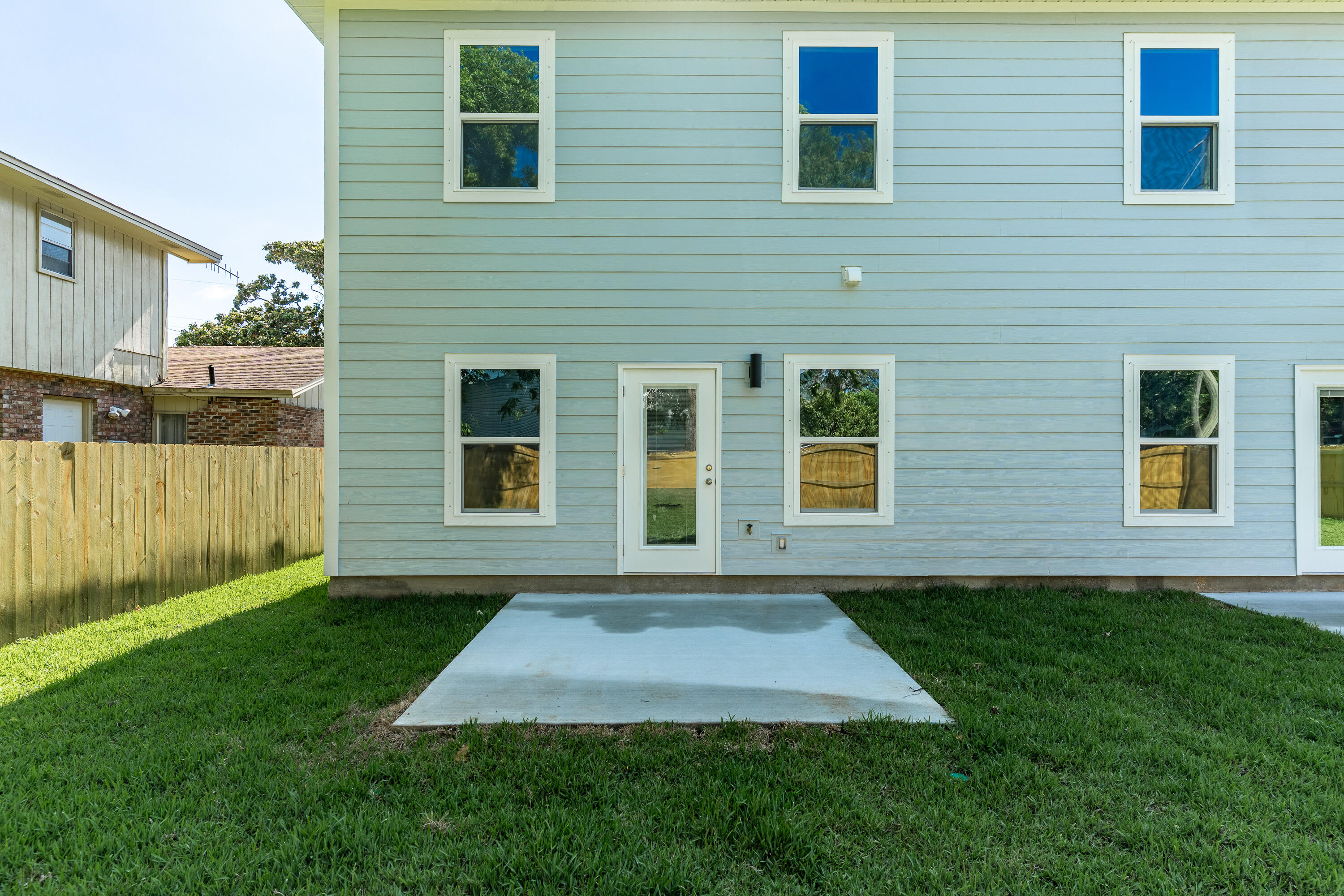 1ST ADD N HILL GARDENS LOT 7 BLK 10 - Residential