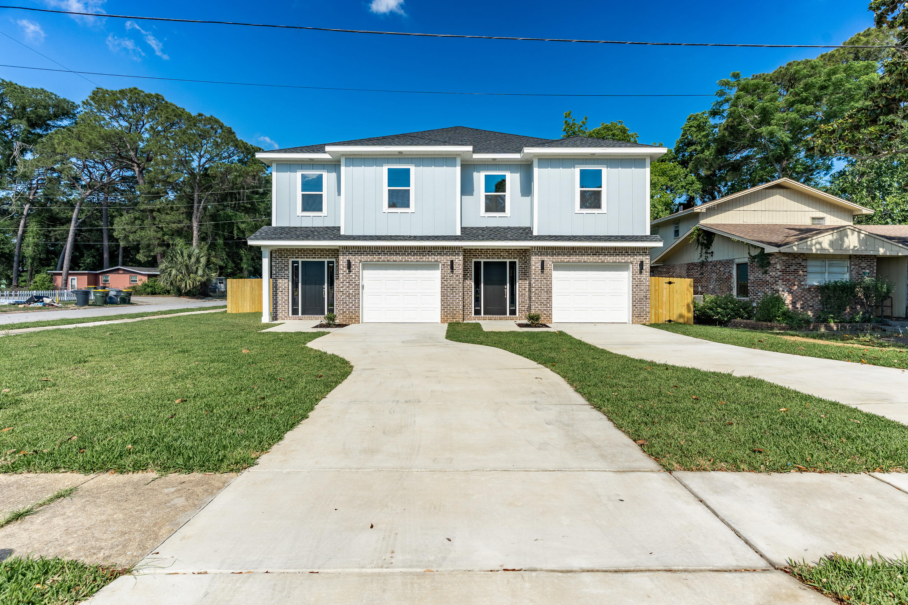 1ST ADD N HILL GARDENS LOT 7 BLK 10 - Residential