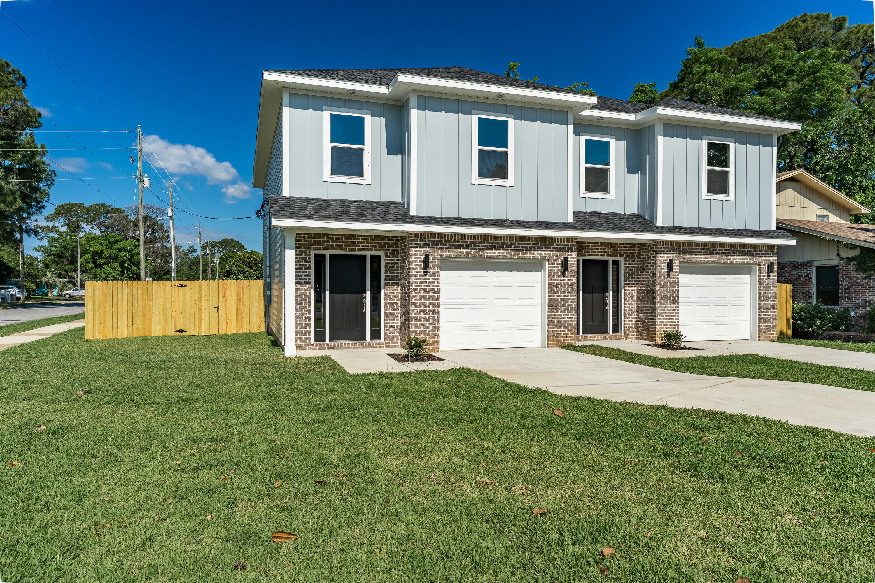 1ST ADD N HILL GARDENS LOT 7 BLK 10 - Residential