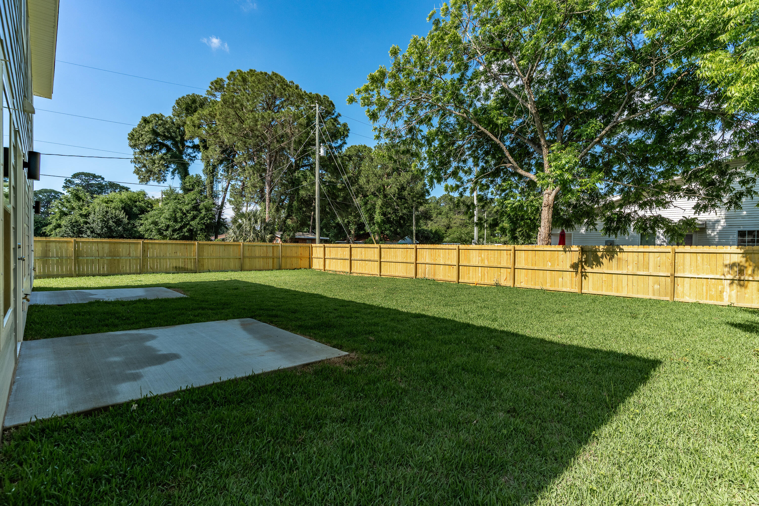 1ST ADD N HILL GARDENS LOT 7 BLK 10 - Residential