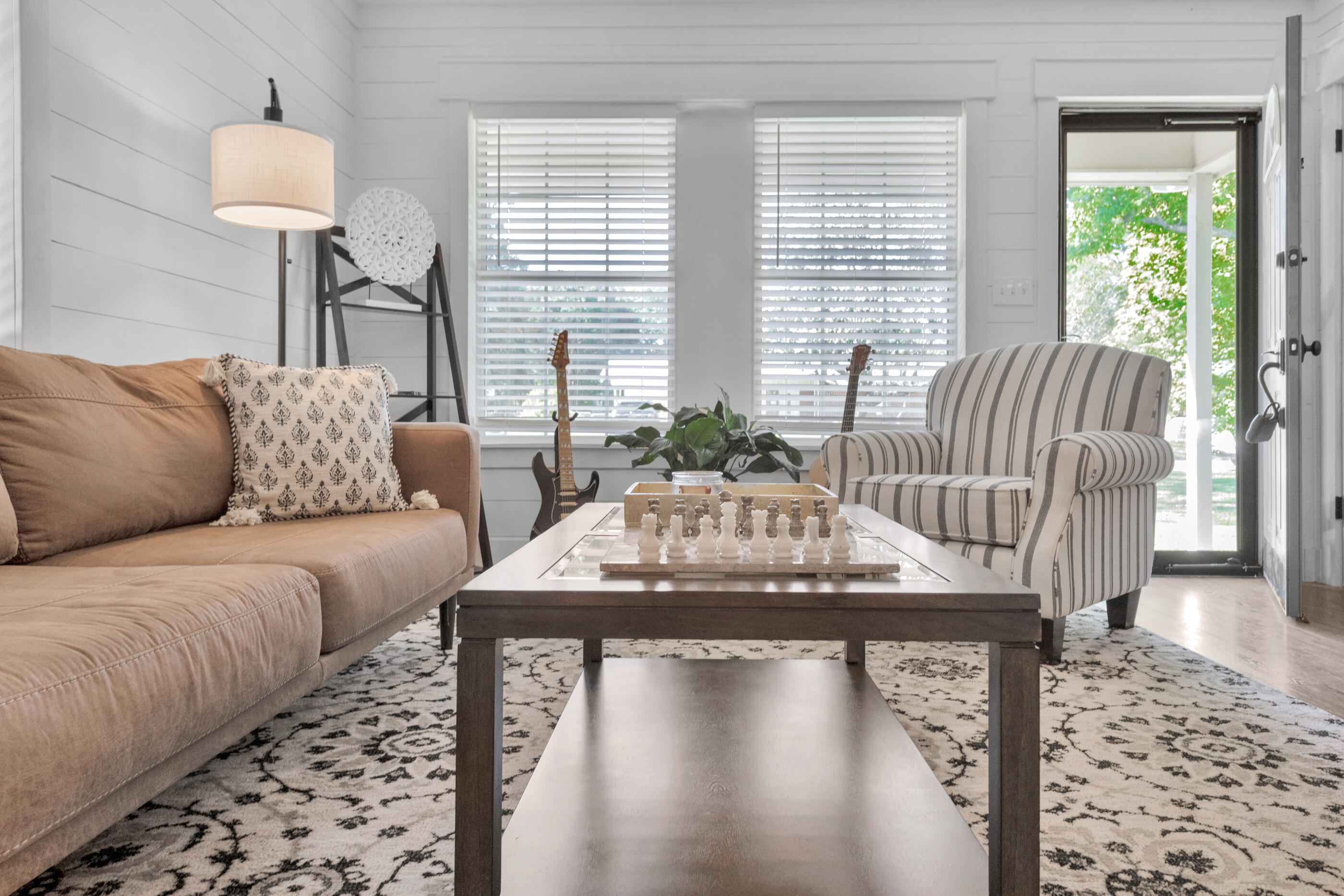 BAYOU WOODS - Residential