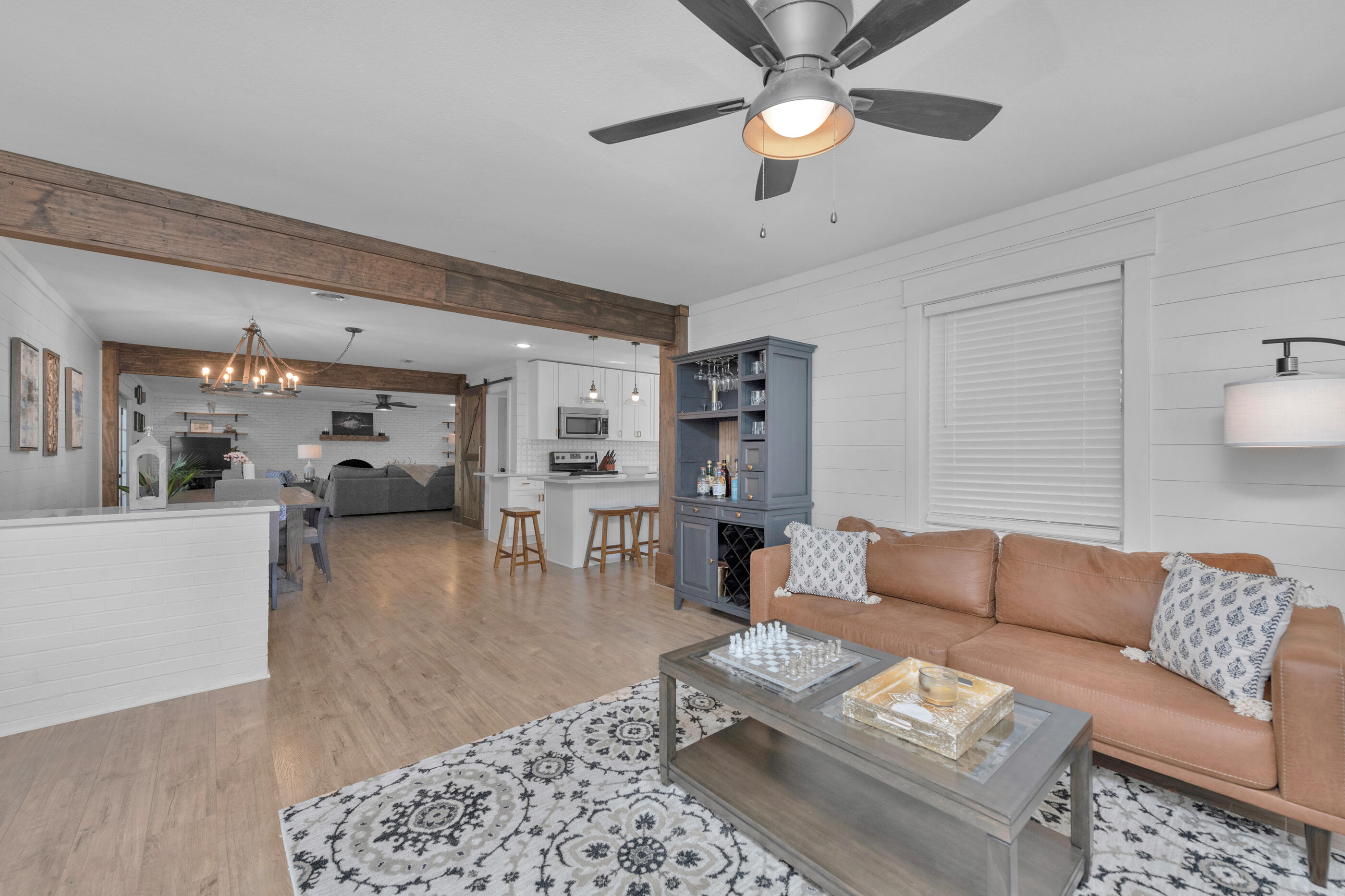 BAYOU WOODS - Residential
