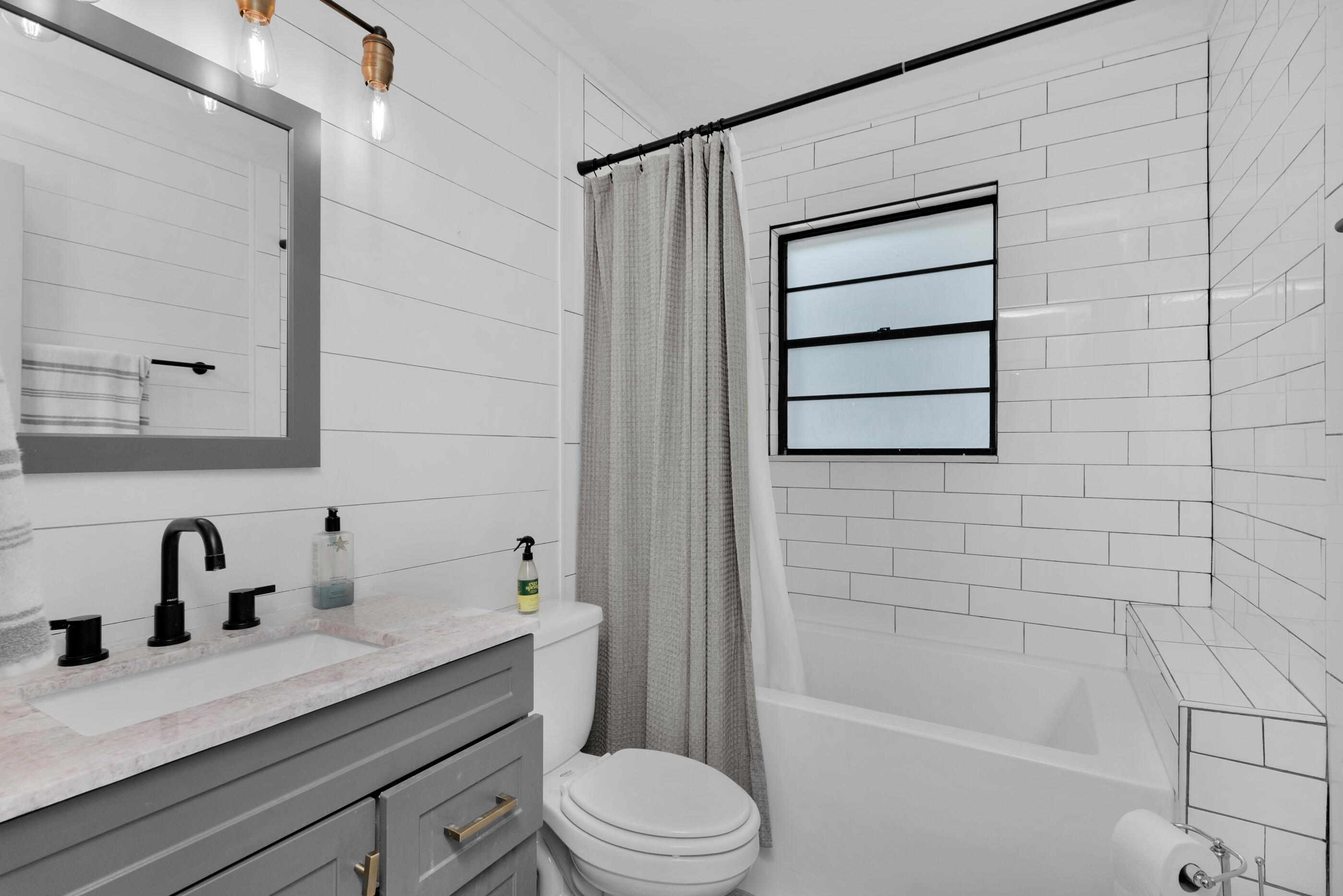 BAYOU WOODS - Residential