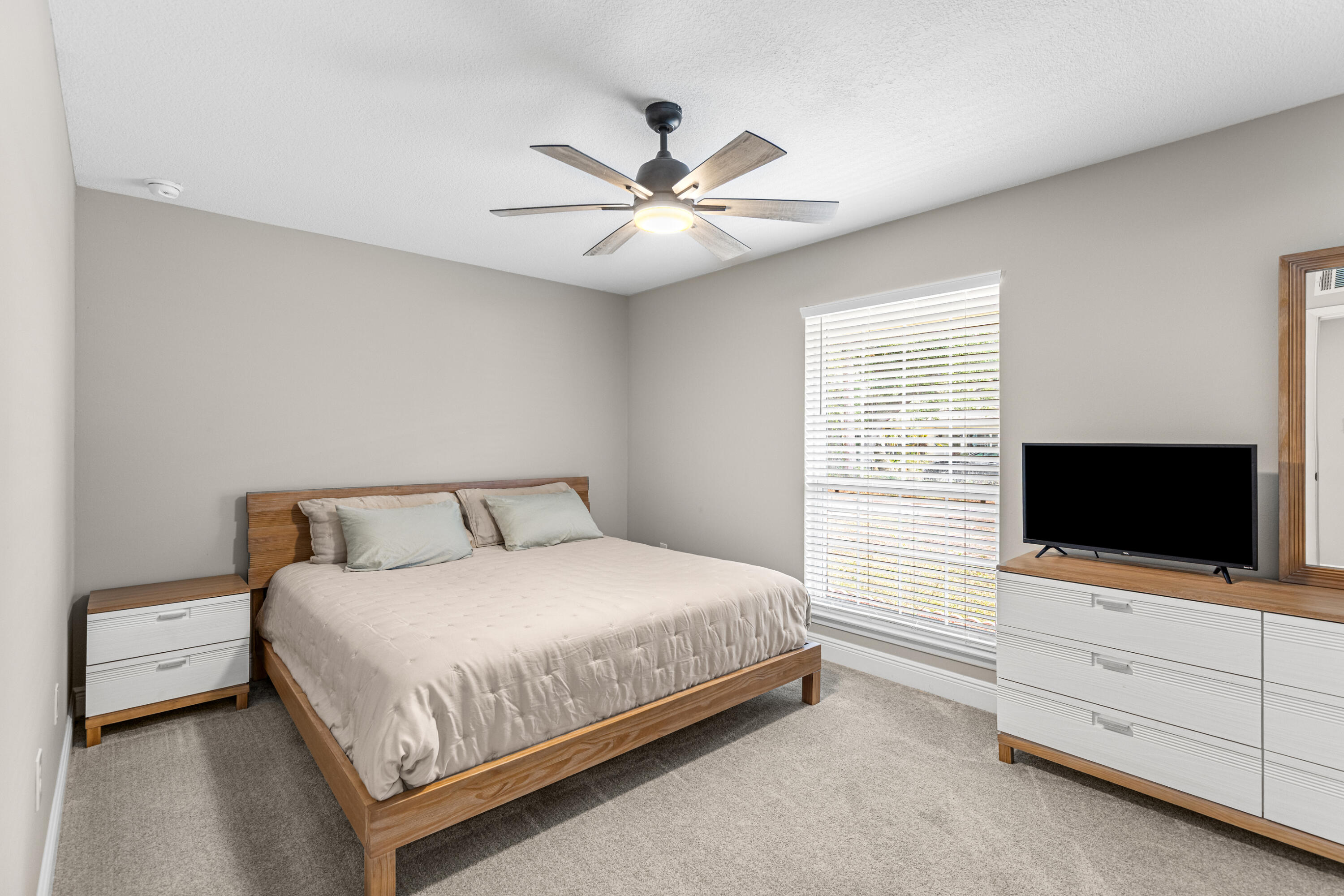 Port Dixie - Residential