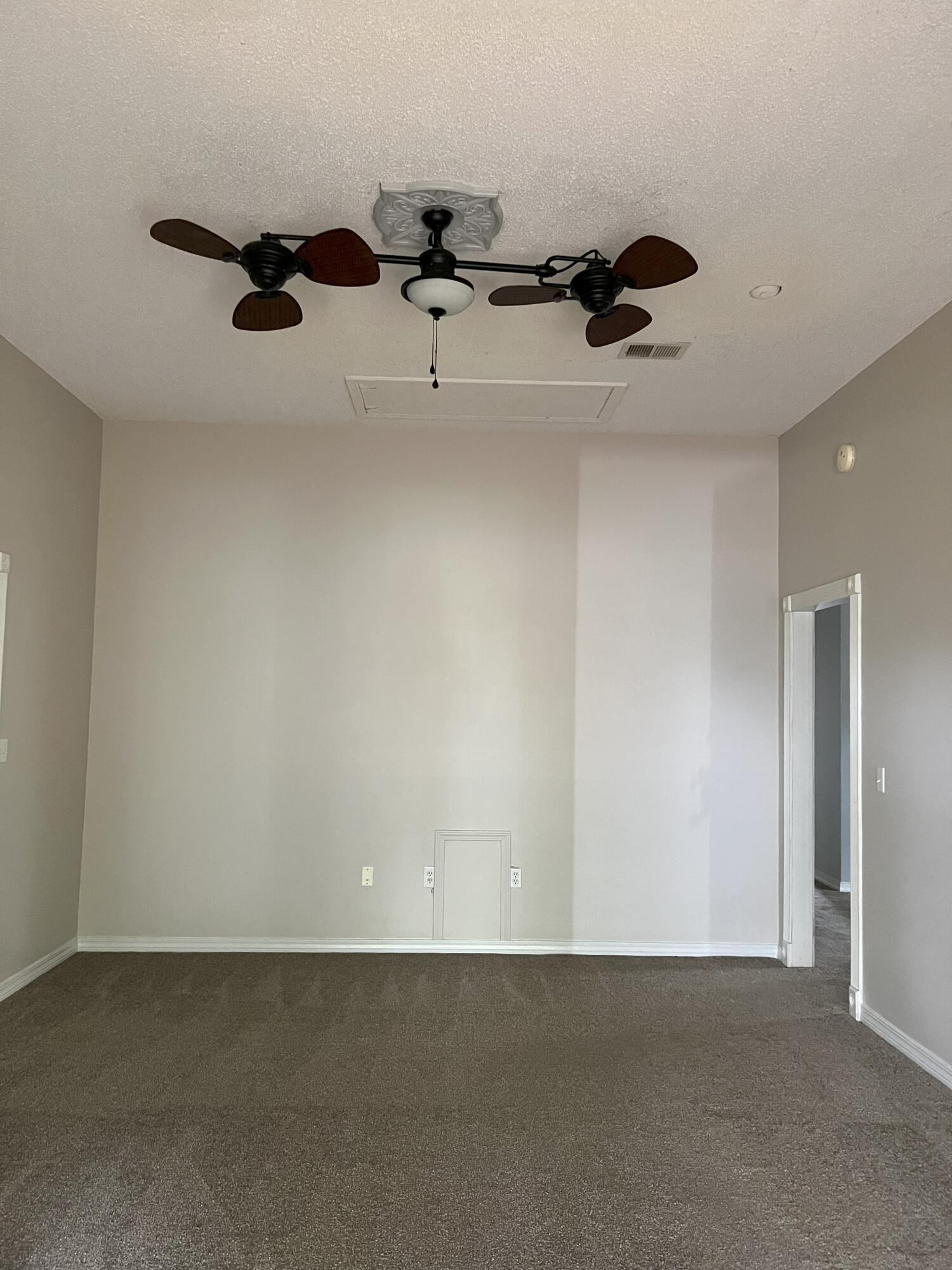 VALPARAISO (District 8) - Residential Lease