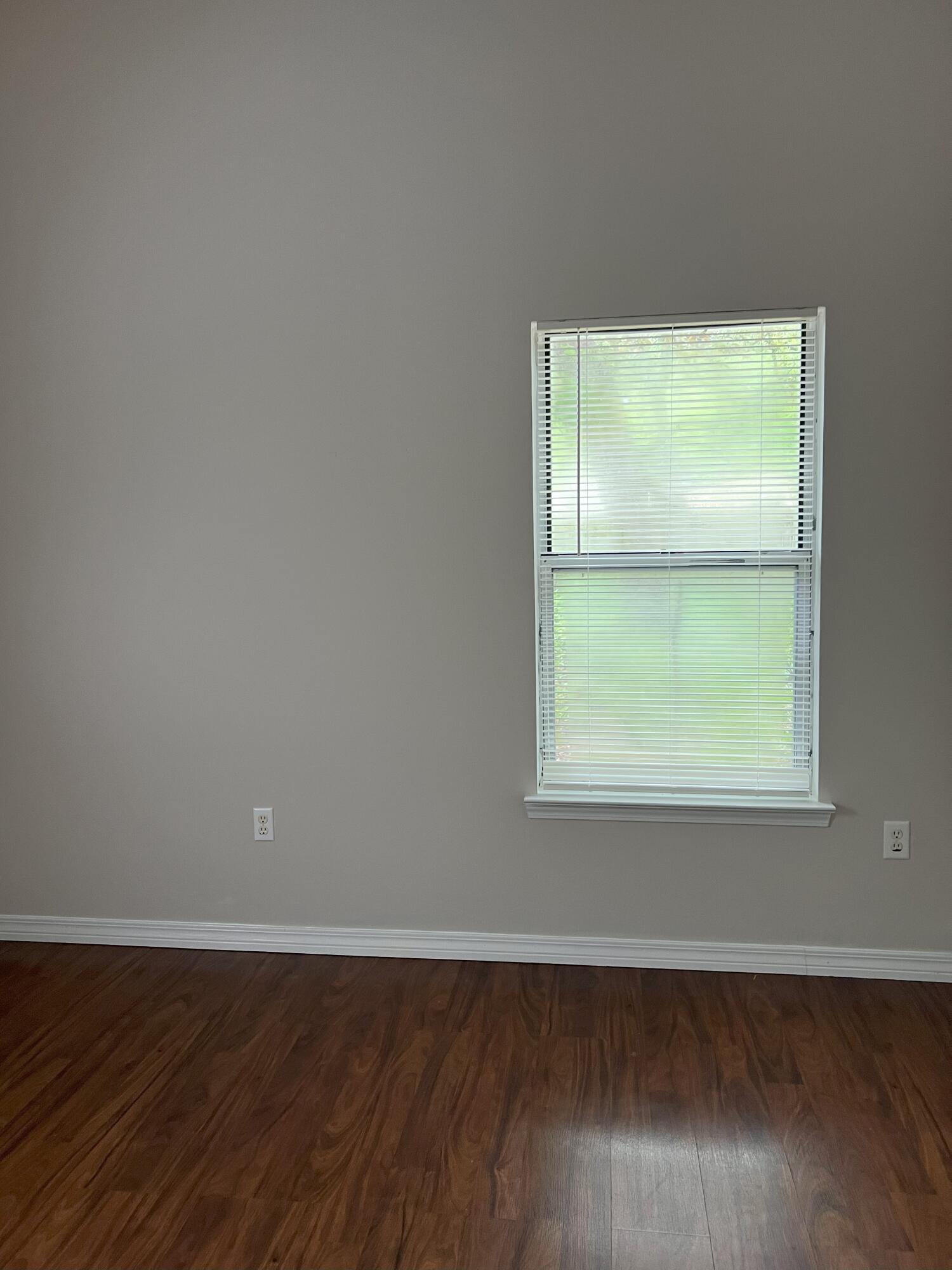 VALPARAISO (District 8) - Residential Lease