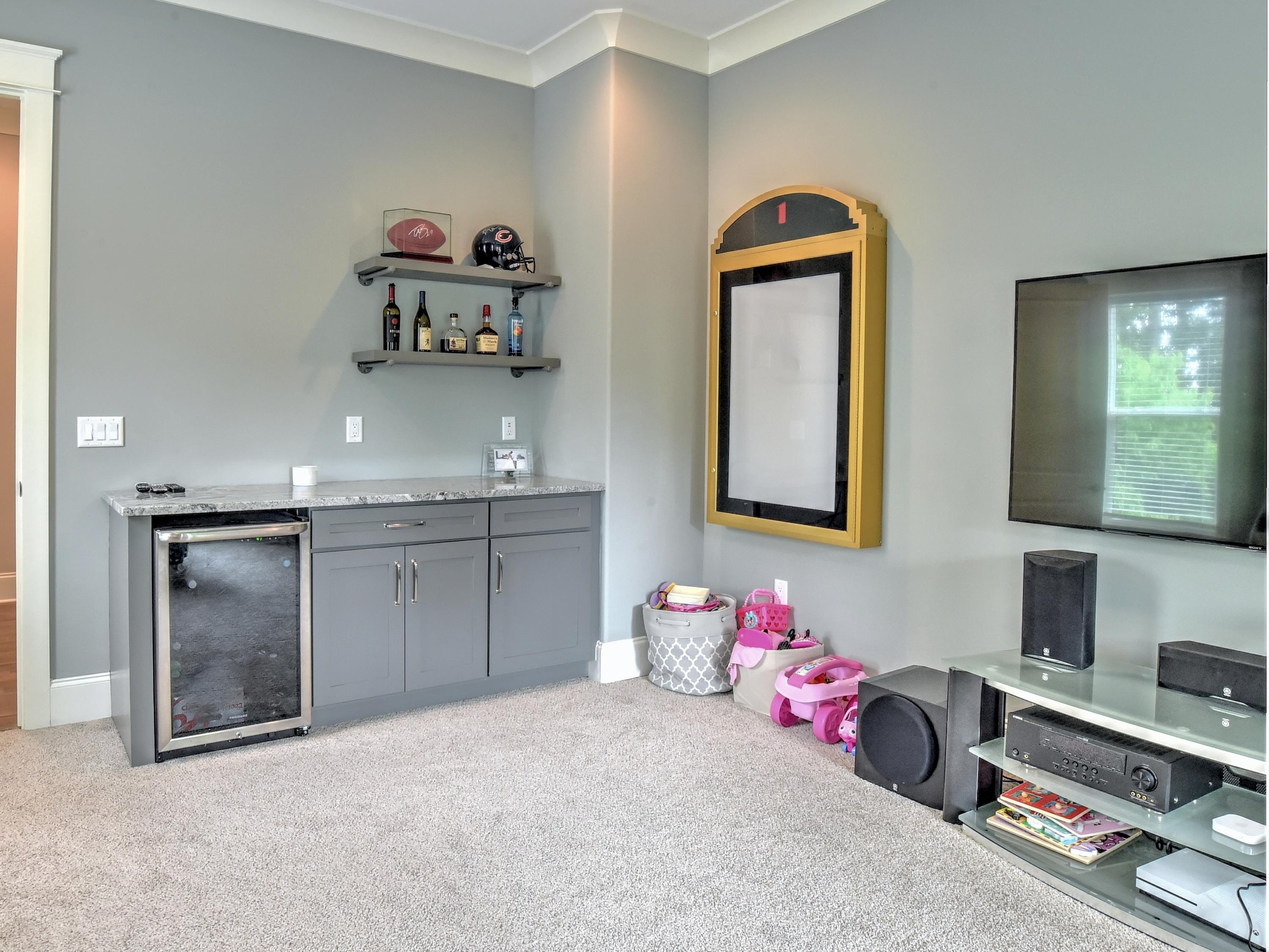 BAYSHORE GARDENS - Residential