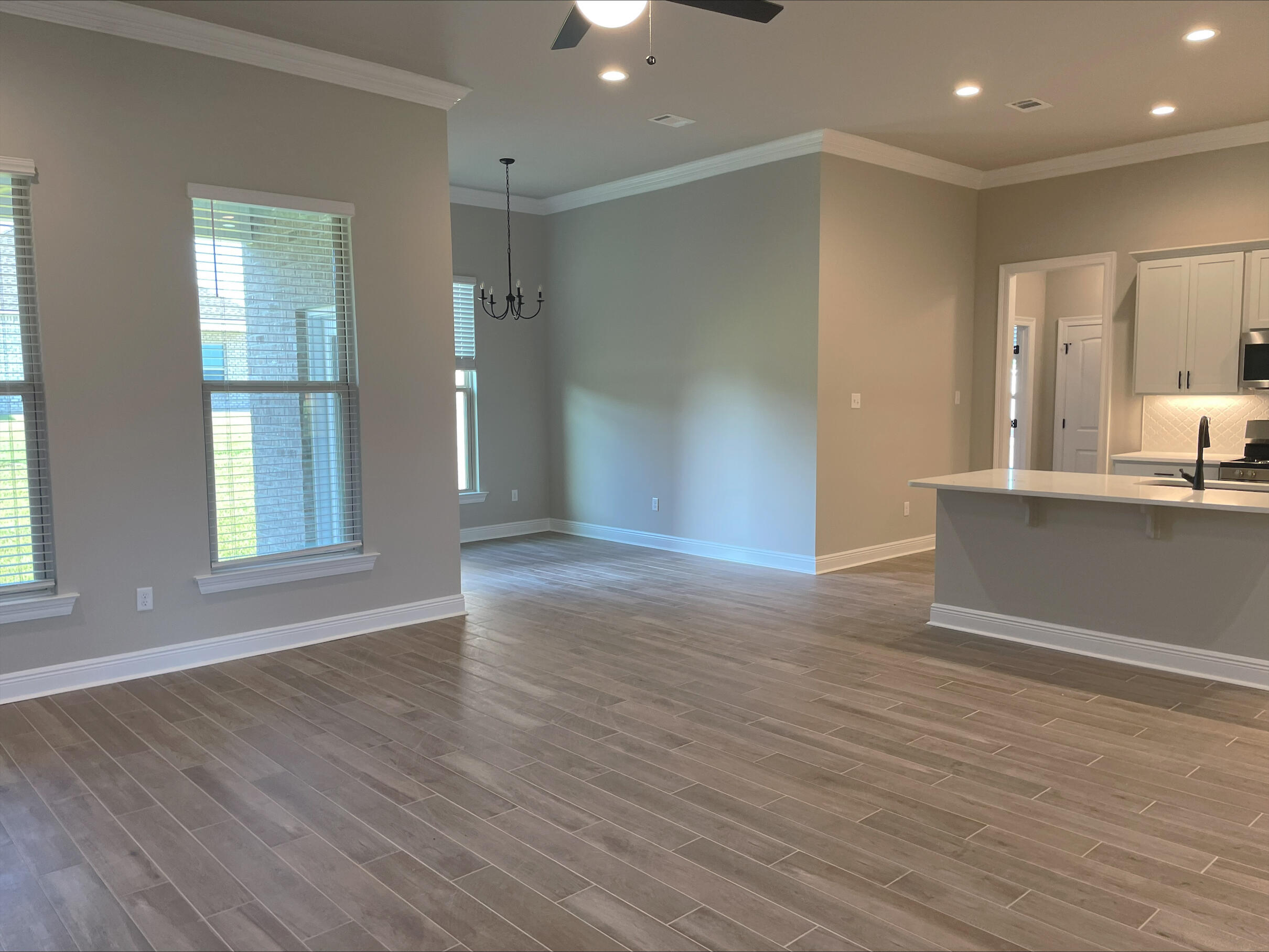 THE BLUFFS AT LAFAYETTE - Residential