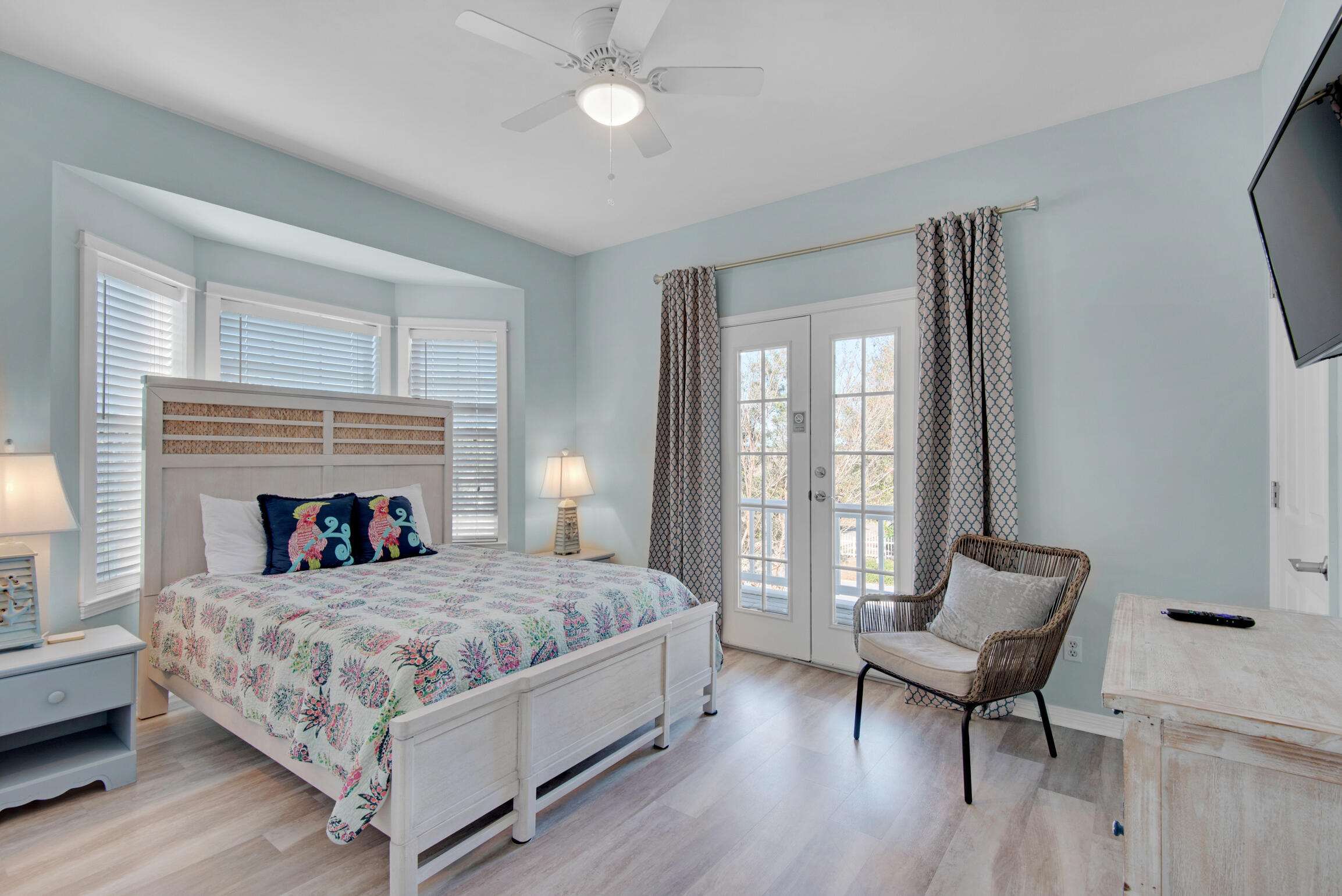 CRYSTAL BEACH - Residential