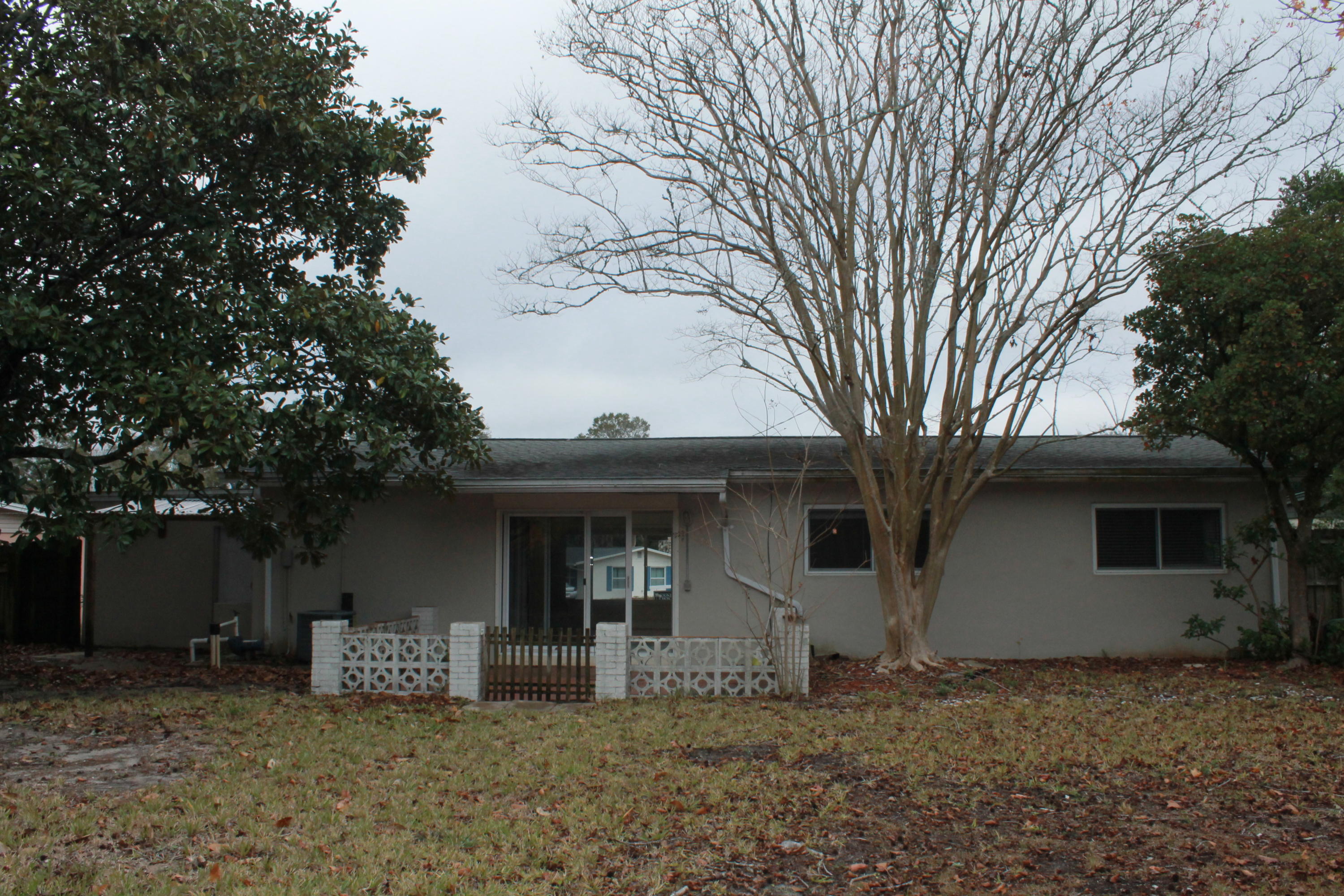 OAK TREE PARK - Residential