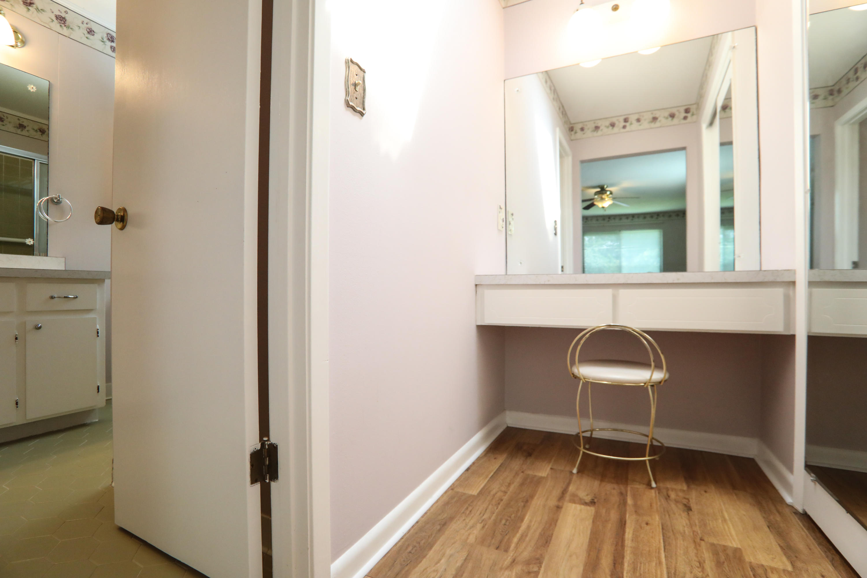 BAYOU POQUITO - Residential