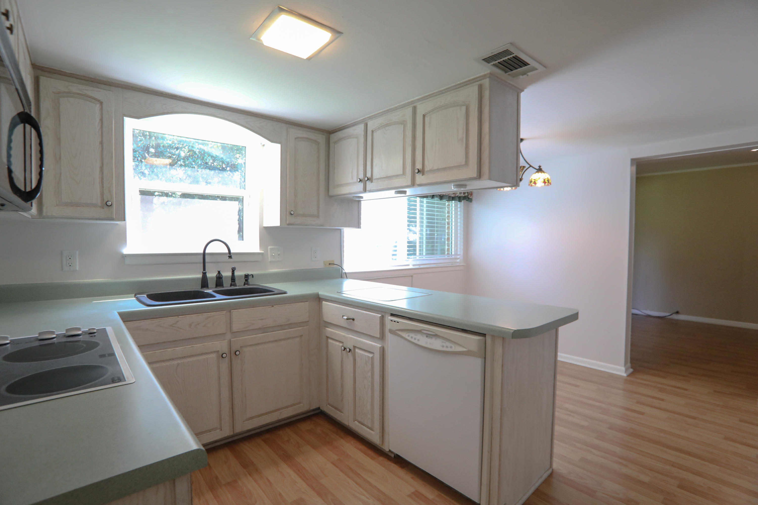 BAYOU POQUITO - Residential