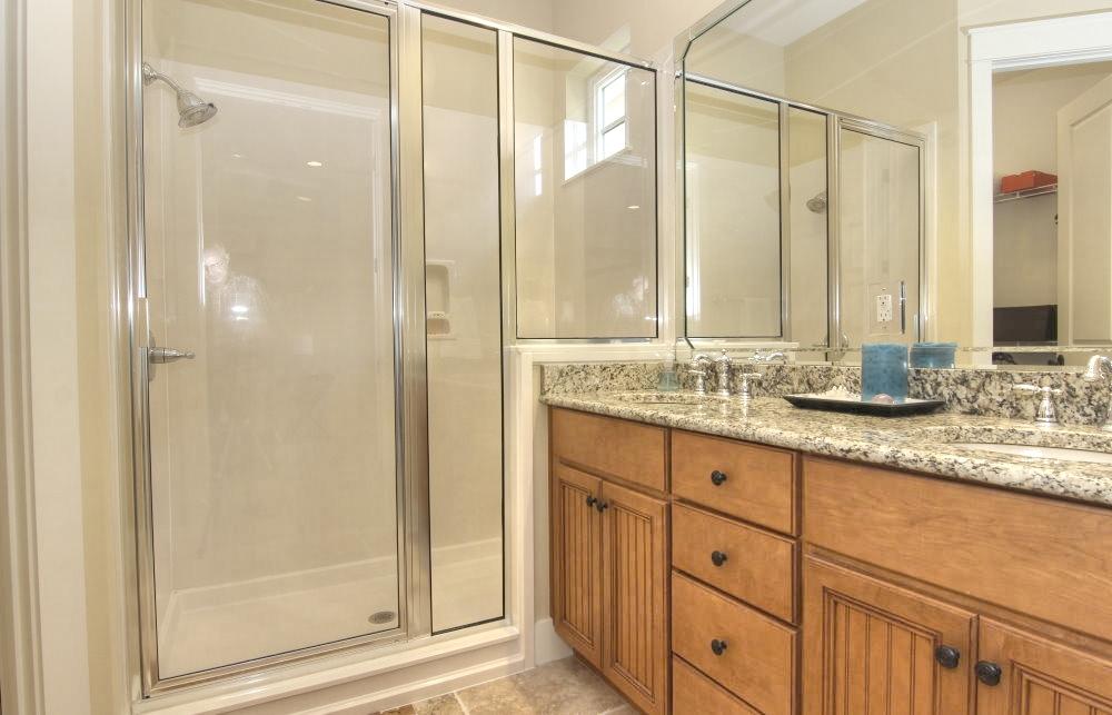 BUNGALOS AT SANDESTIN - Residential