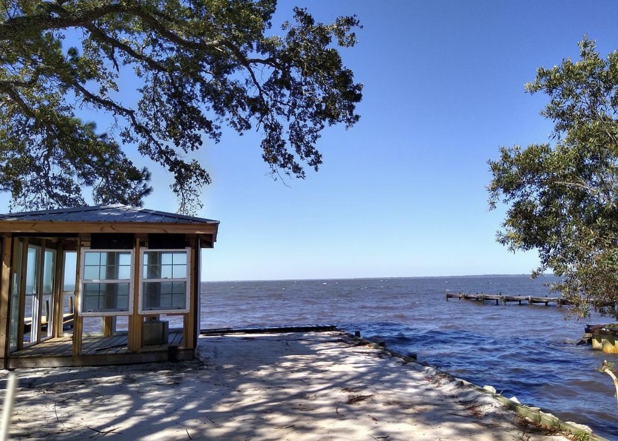 LAGNIAPPE BEACH - Residential