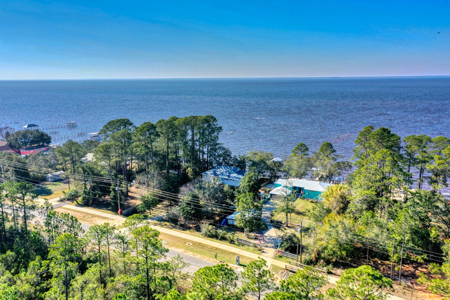 LAGNIAPPE BEACH - Residential