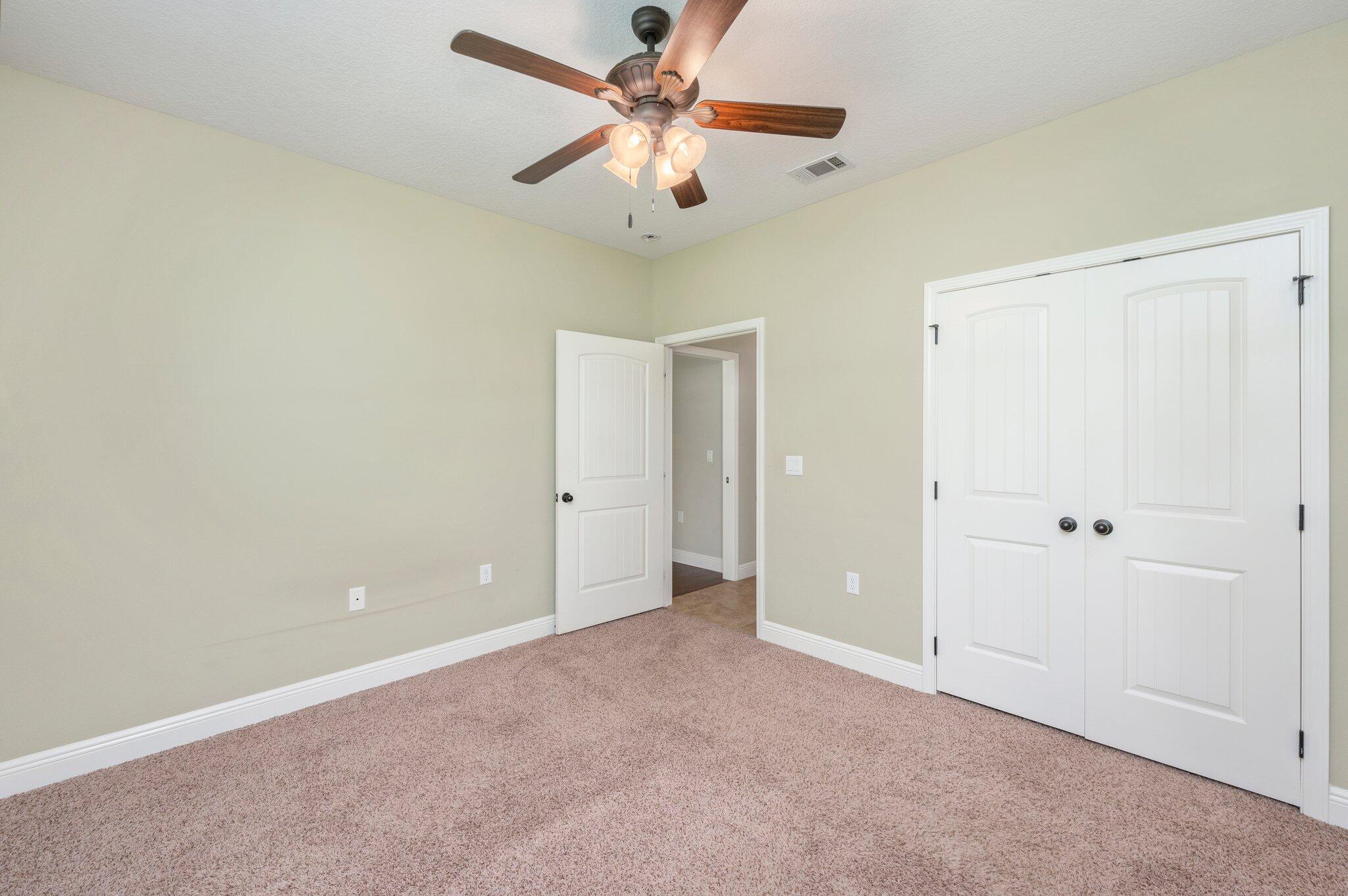 FOUR WINDS S/D - Residential
