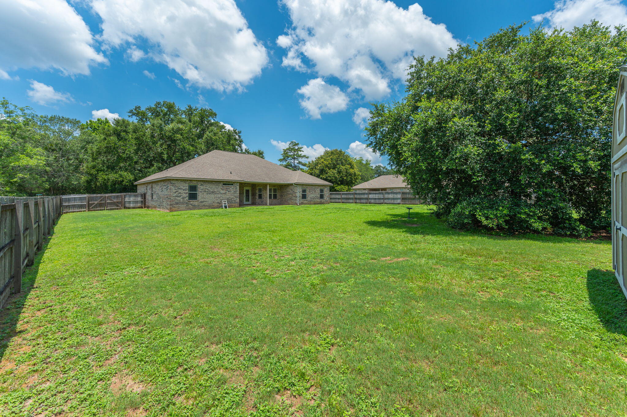 FOUR WINDS S/D - Residential