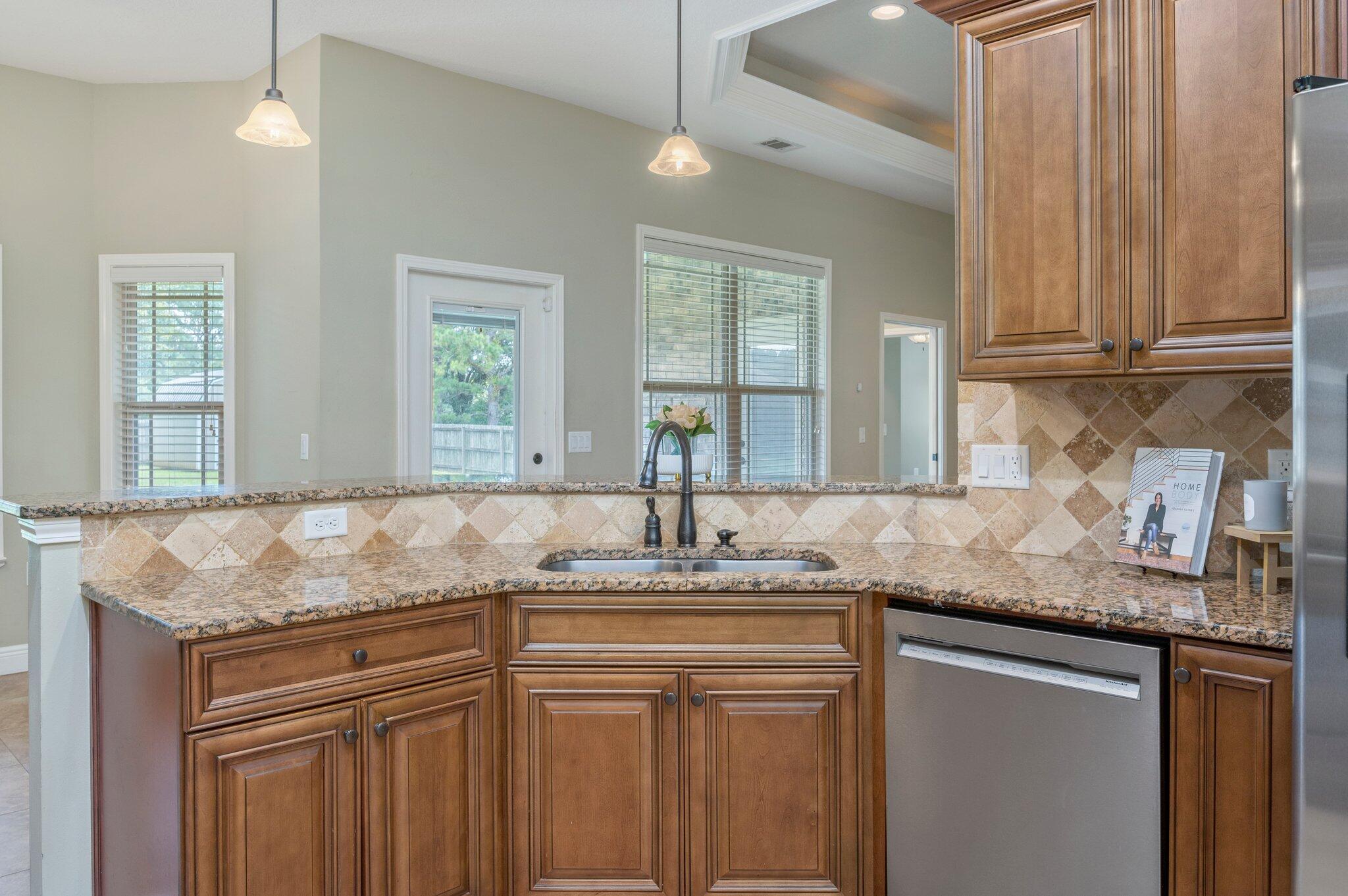 FOUR WINDS S/D - Residential