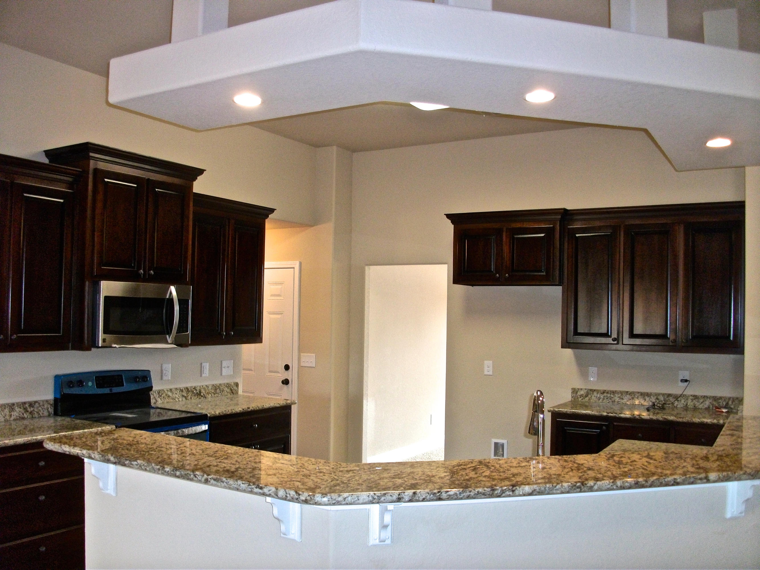 FOX VALLEY - Residential