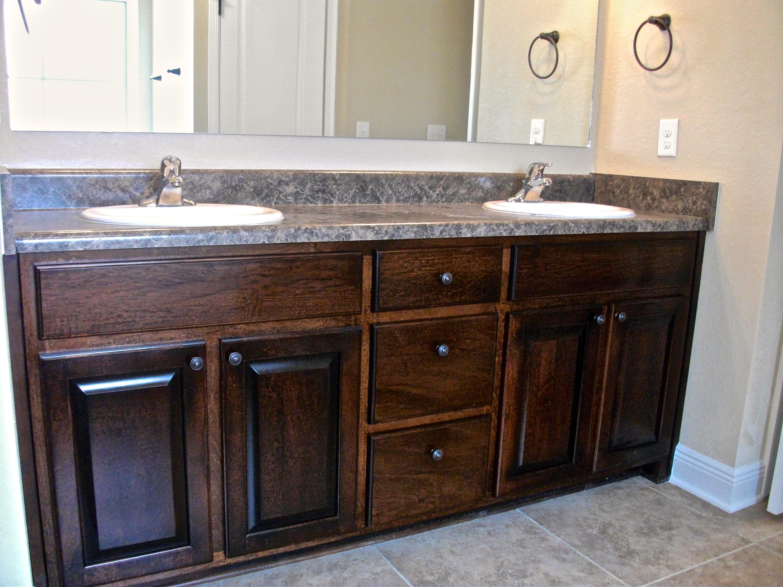 FOX VALLEY - Residential