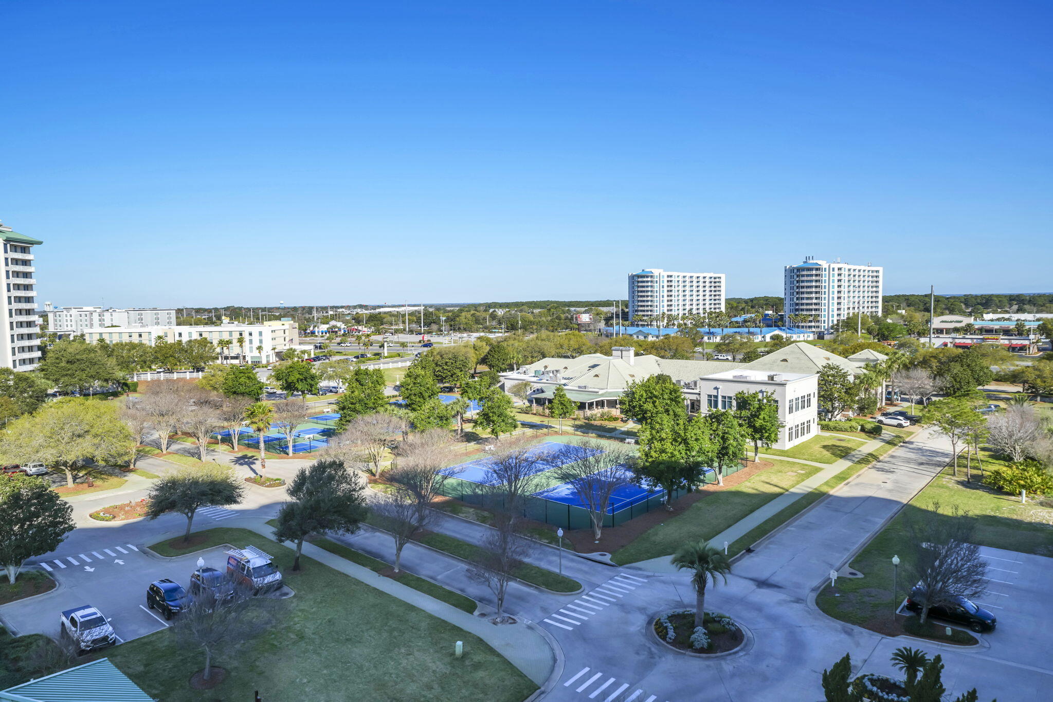 ST. BARTH AT SILVER SHELLS - Residential