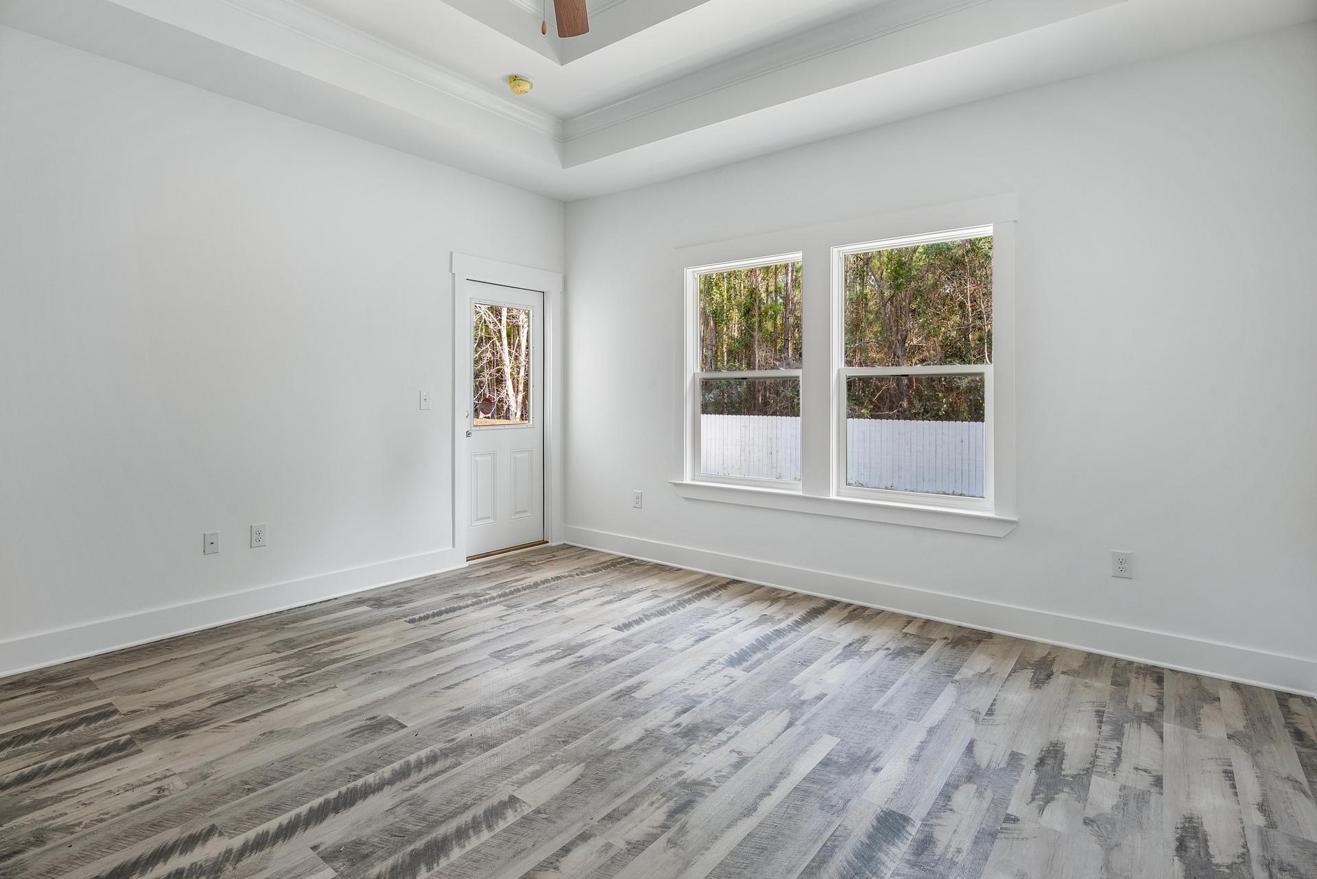 TOWN OF SANTA ROSA - Residential