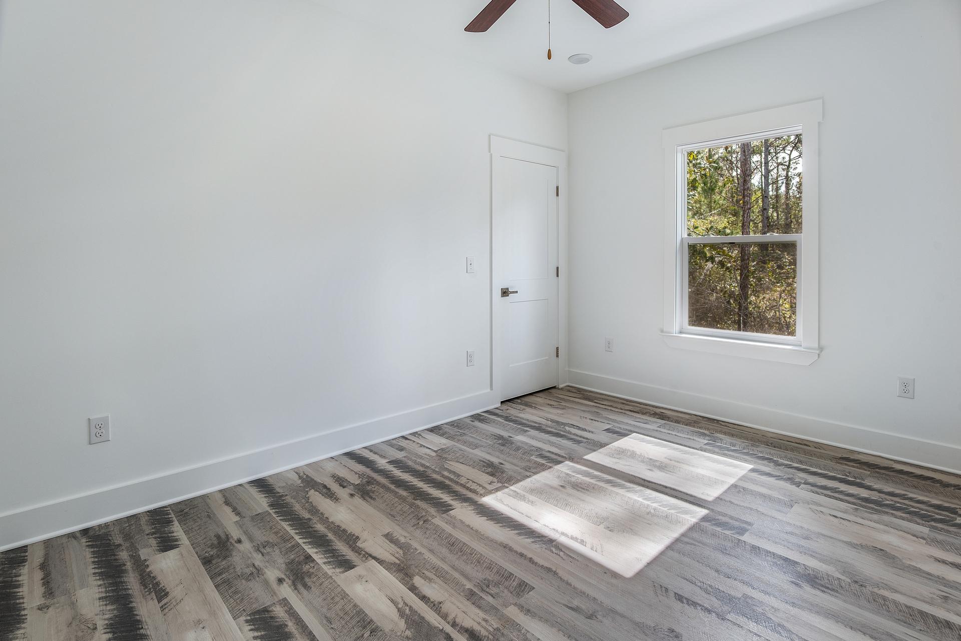 TOWN OF SANTA ROSA - Residential