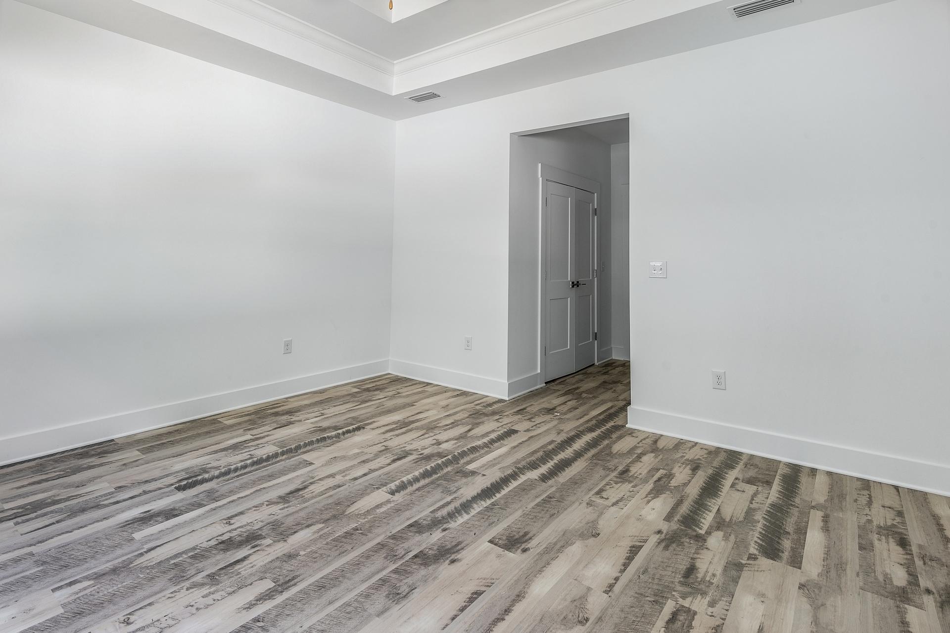 TOWN OF SANTA ROSA - Residential