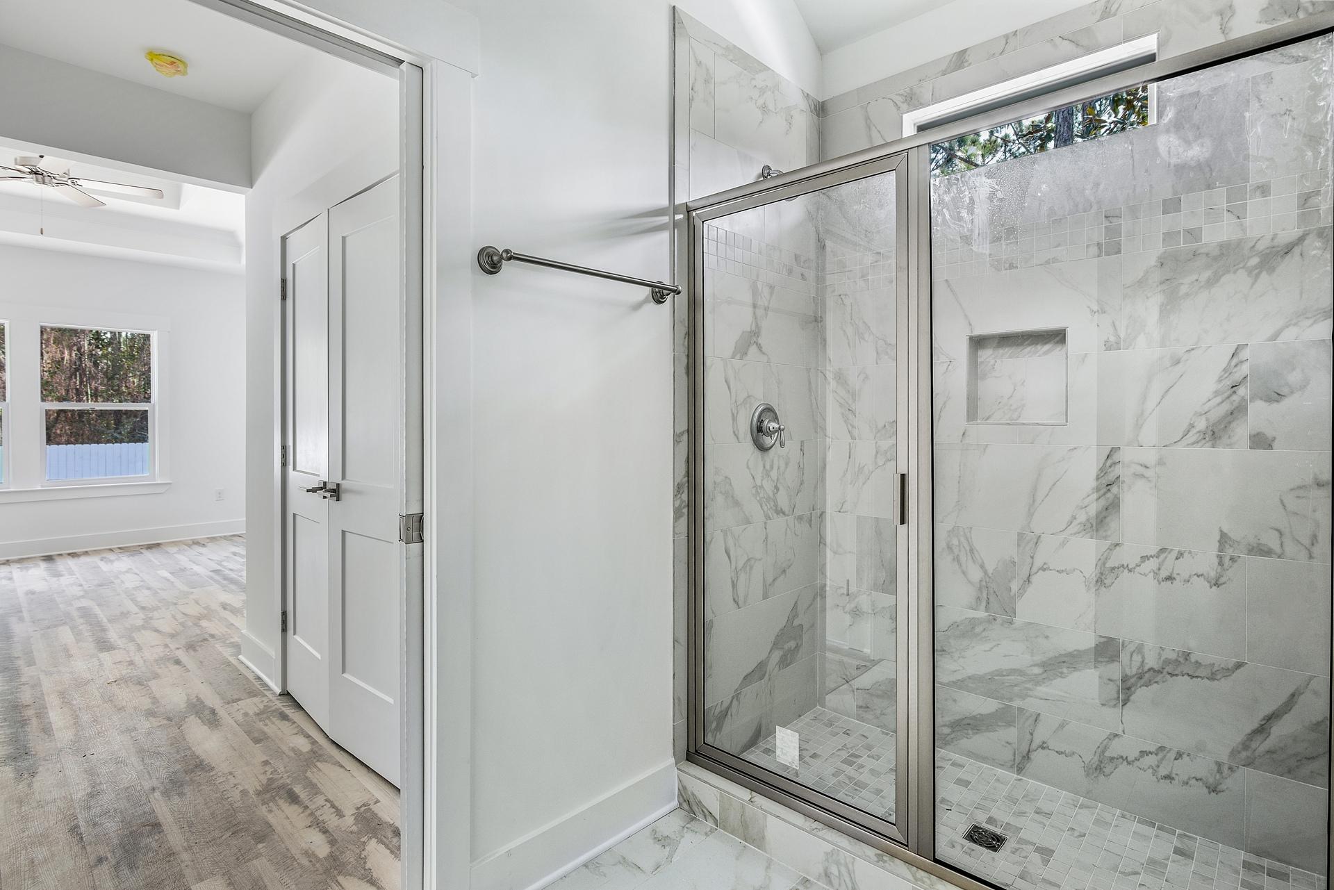 TOWN OF SANTA ROSA - Residential