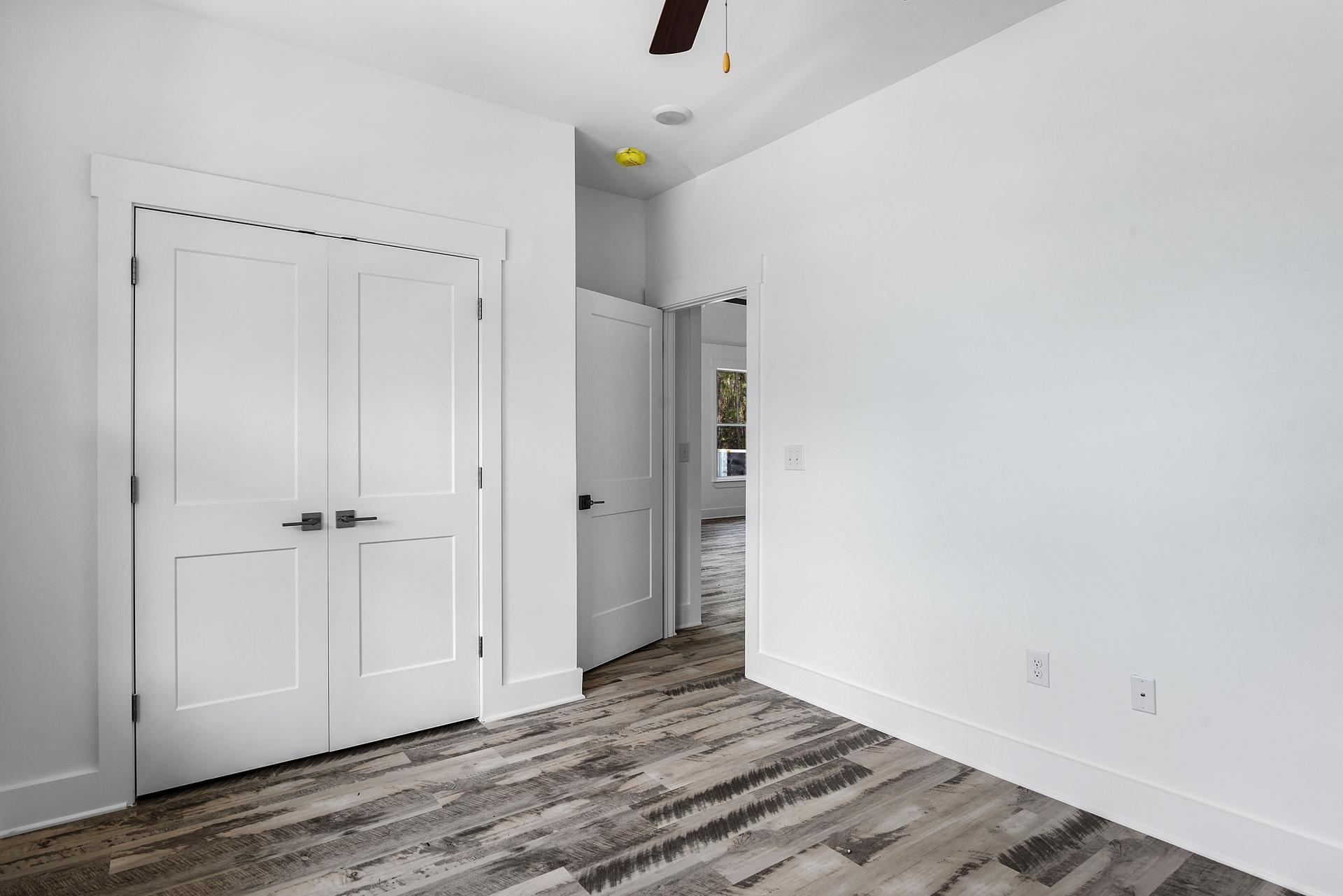 TOWN OF SANTA ROSA - Residential