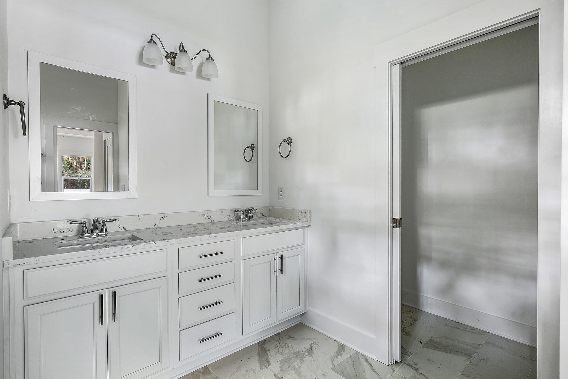 TOWN OF SANTA ROSA - Residential