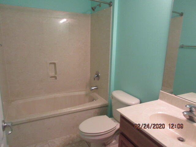 MISTY MEADOWS - Residential Lease