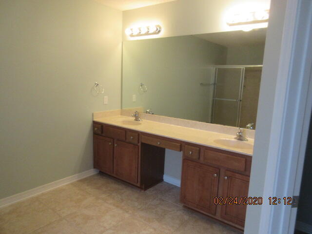 MISTY MEADOWS - Residential Lease