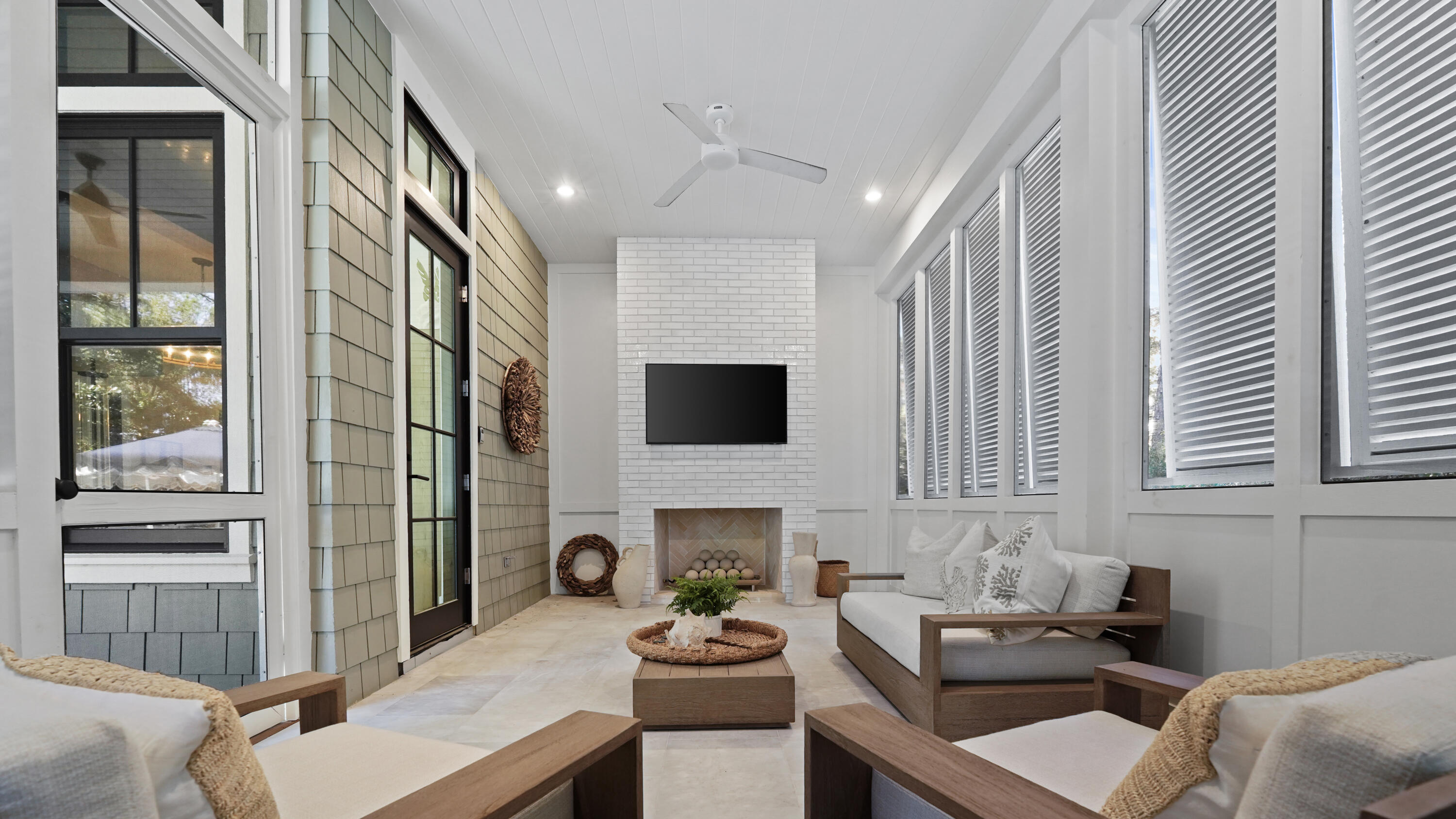 WATERCOLOR - Residential