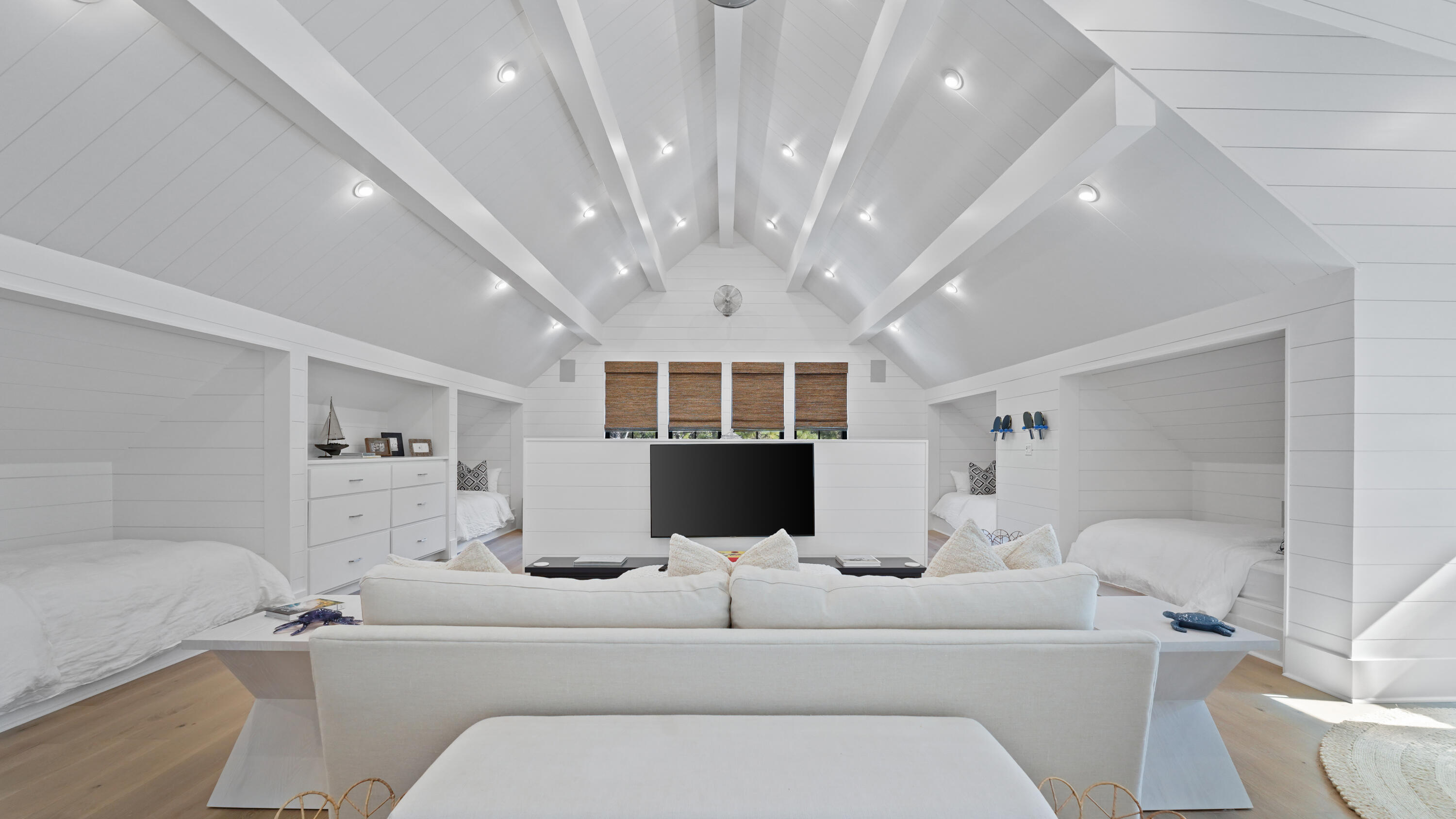 WATERCOLOR - Residential