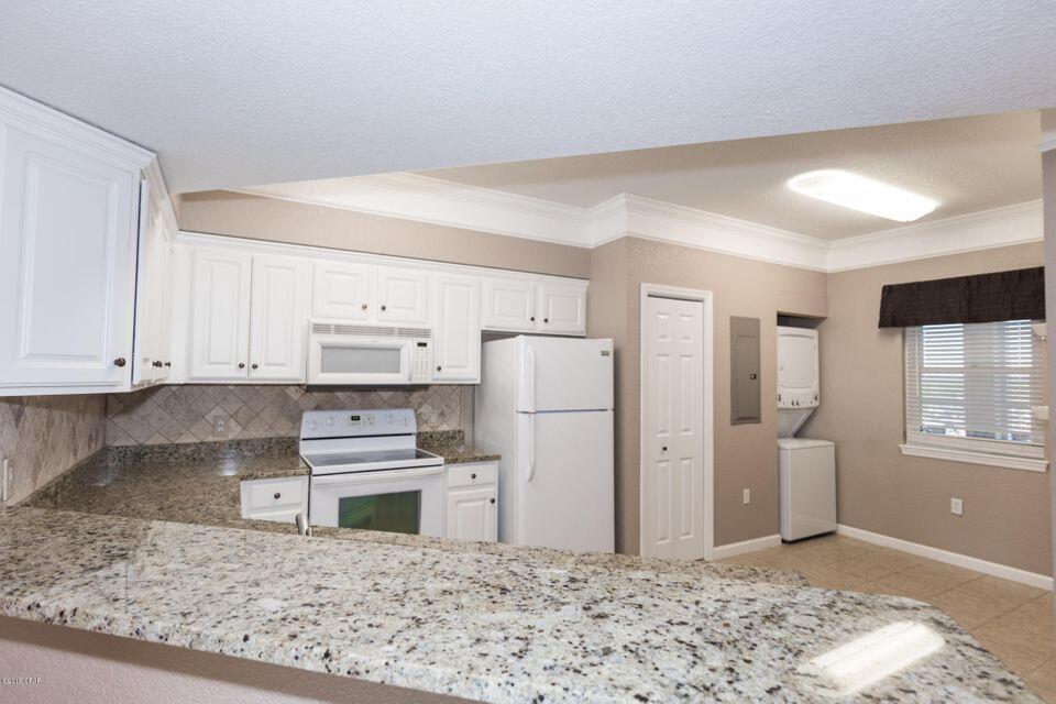 Hibiscus by the Bay - Residential