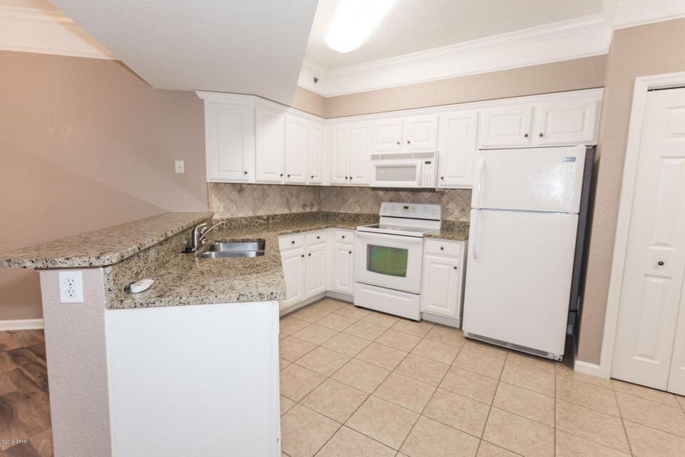 Hibiscus by the Bay - Residential