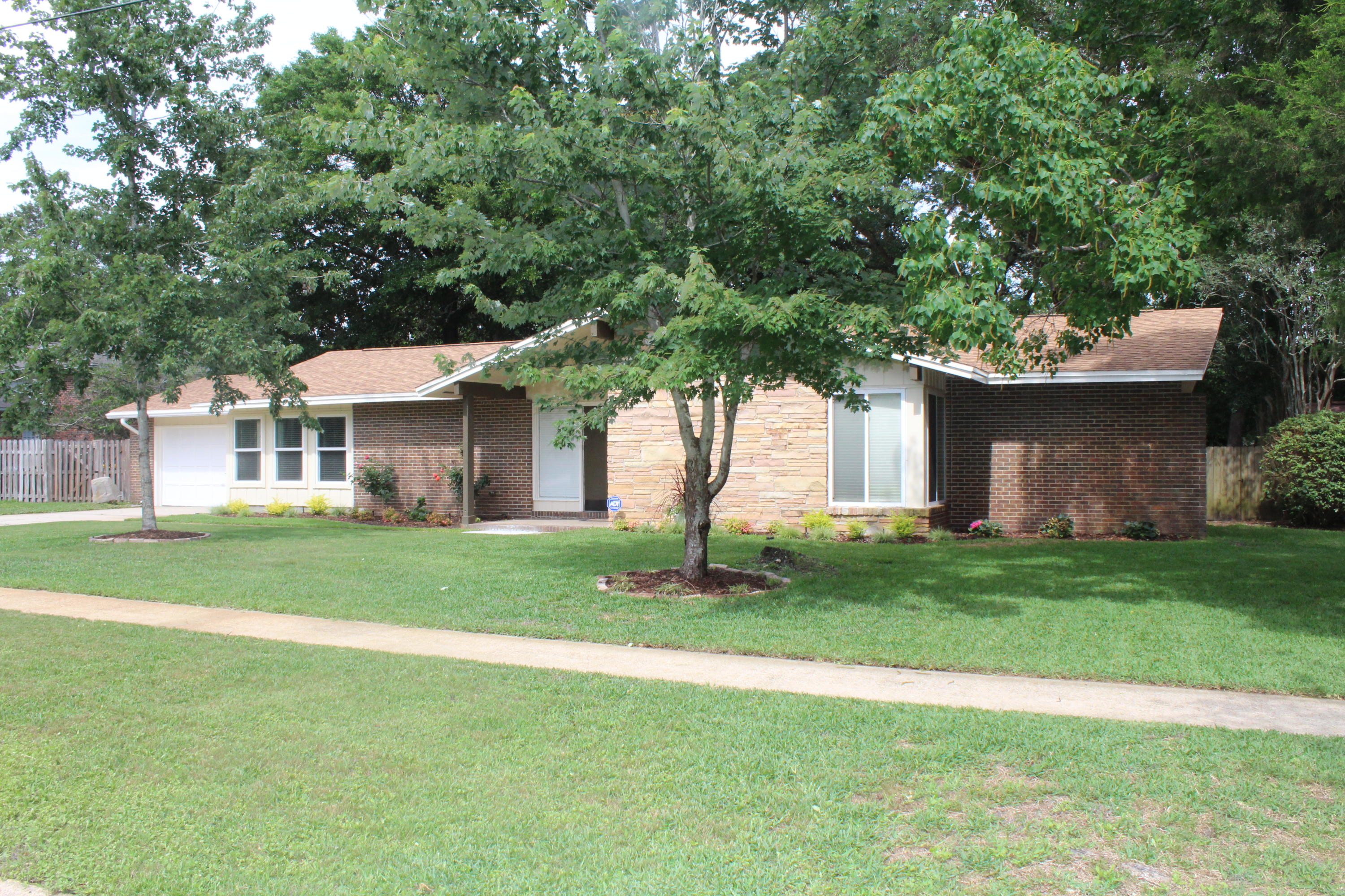 FOREST PARK UNIT 2 - Residential