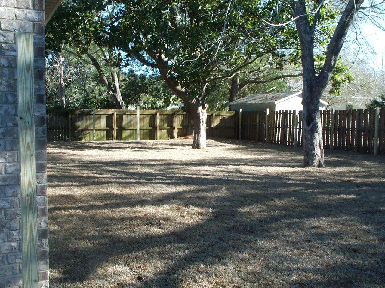 ELLIOTTS POINT 7TH ADDN - Residential