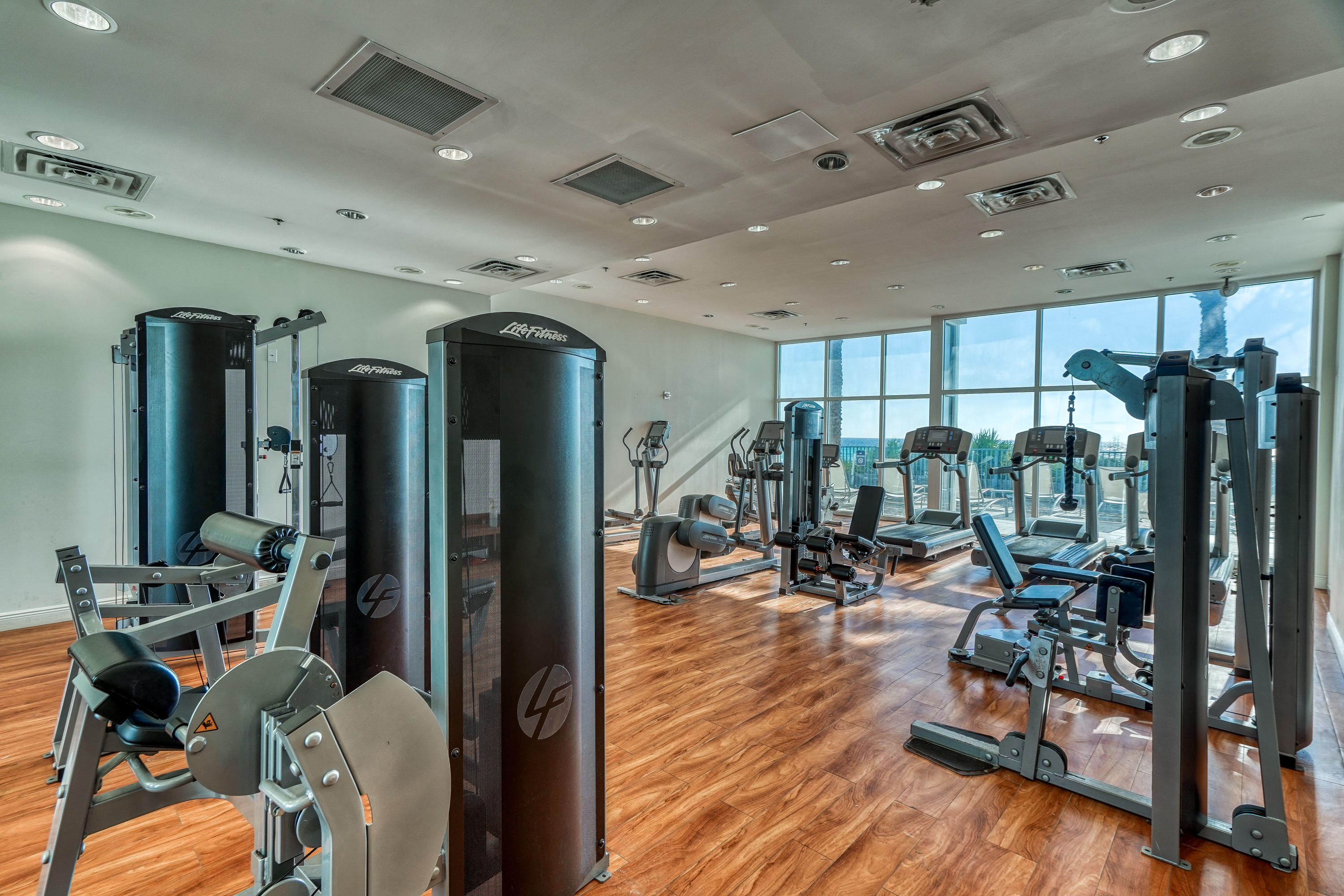 Sterling Breeze - Residential